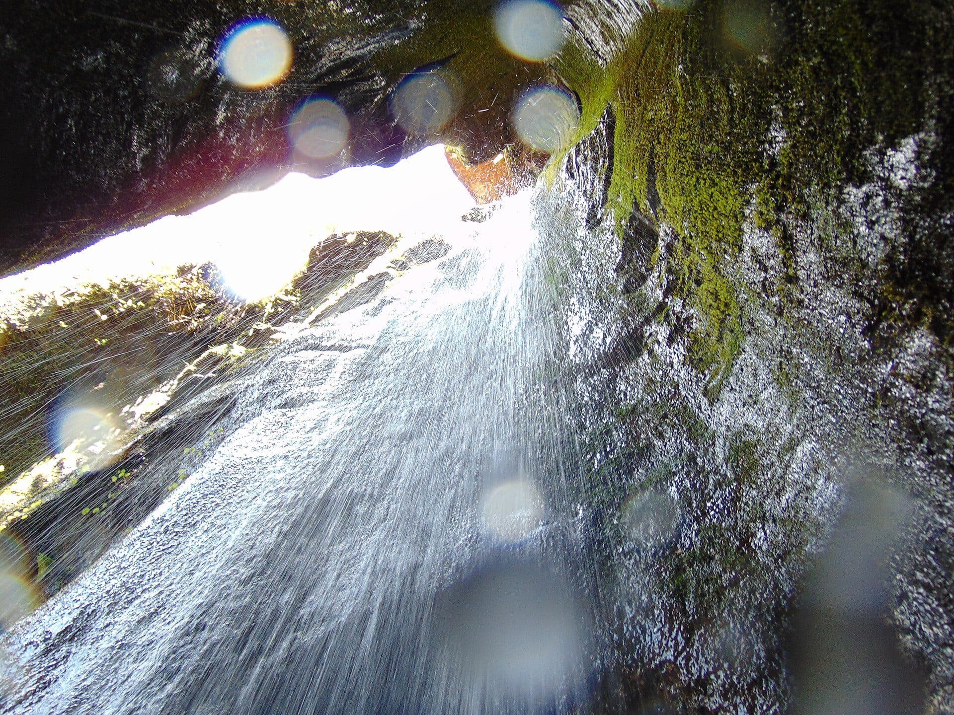 Vista sob um ângulo diferente da Cachoeira das Andorinhas