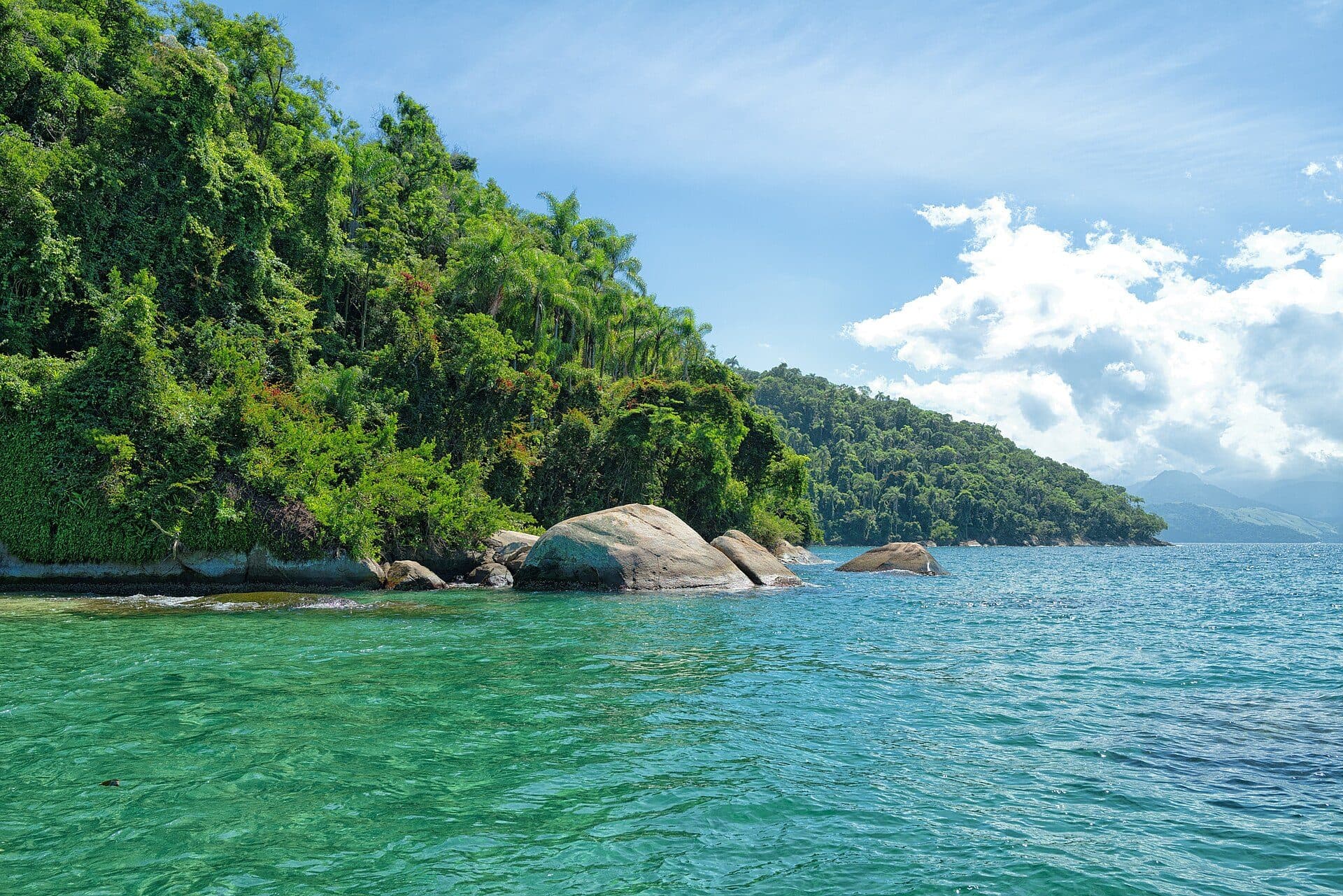 Paisagem natural de Ilha Grande em Angra dos Reis, Brasil