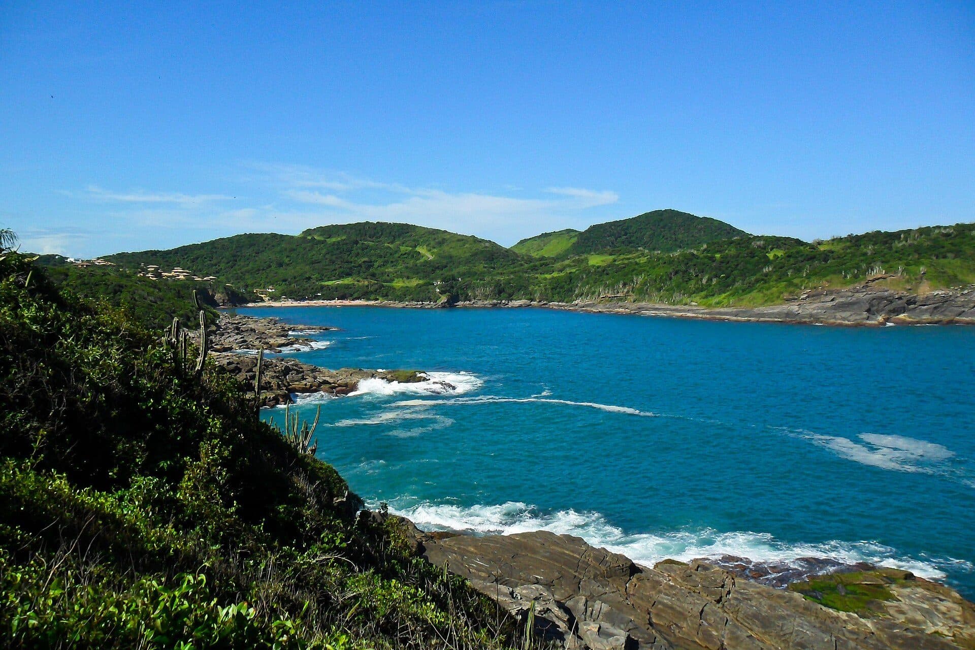 Vista panorâmica da baía da Praia do Forno