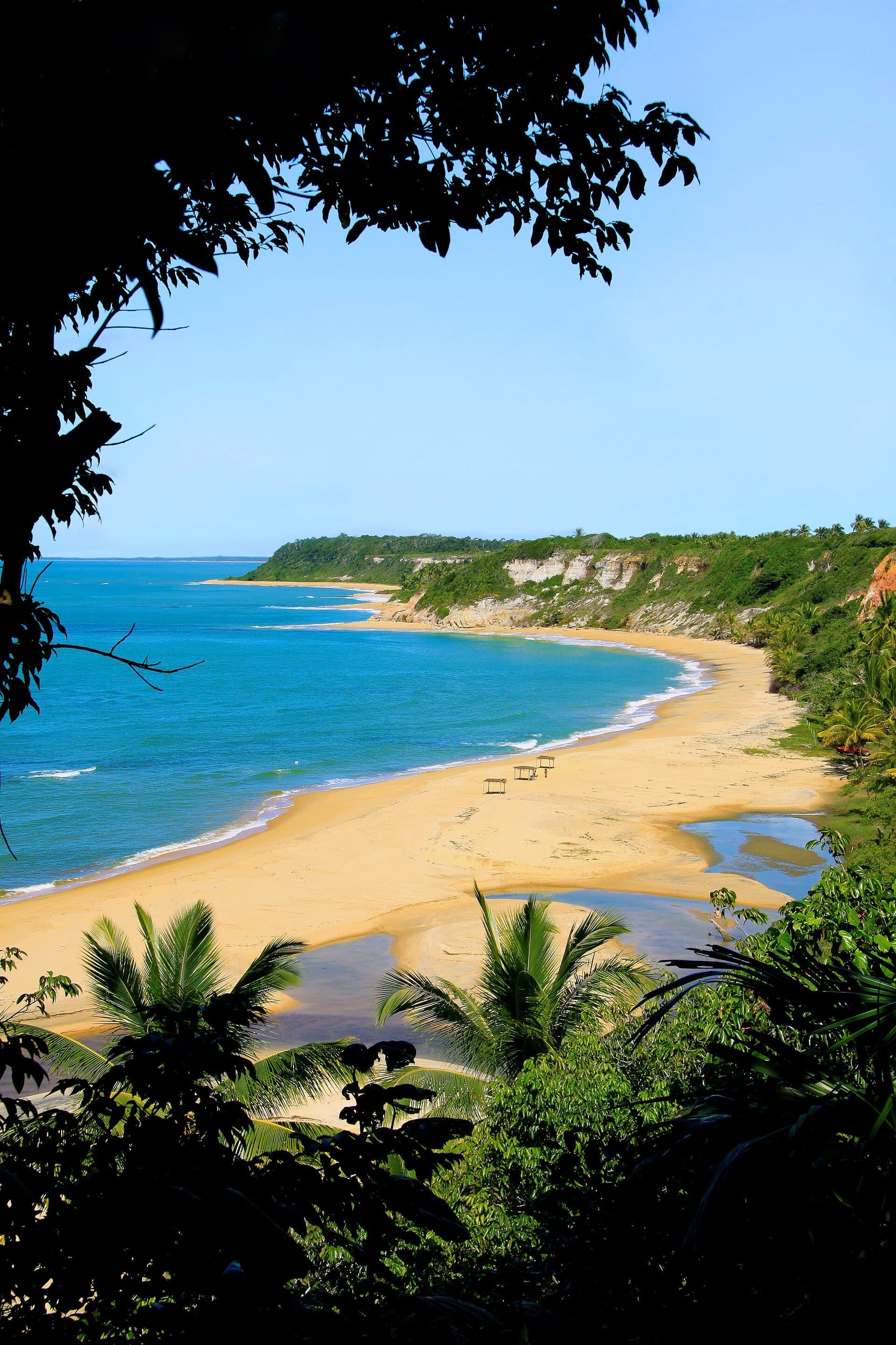 Vista da Praia do Espelho em Trancoso, Bahia