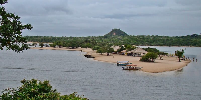 Vista da Praia de Alter do Chão em Santarém, no Pará
