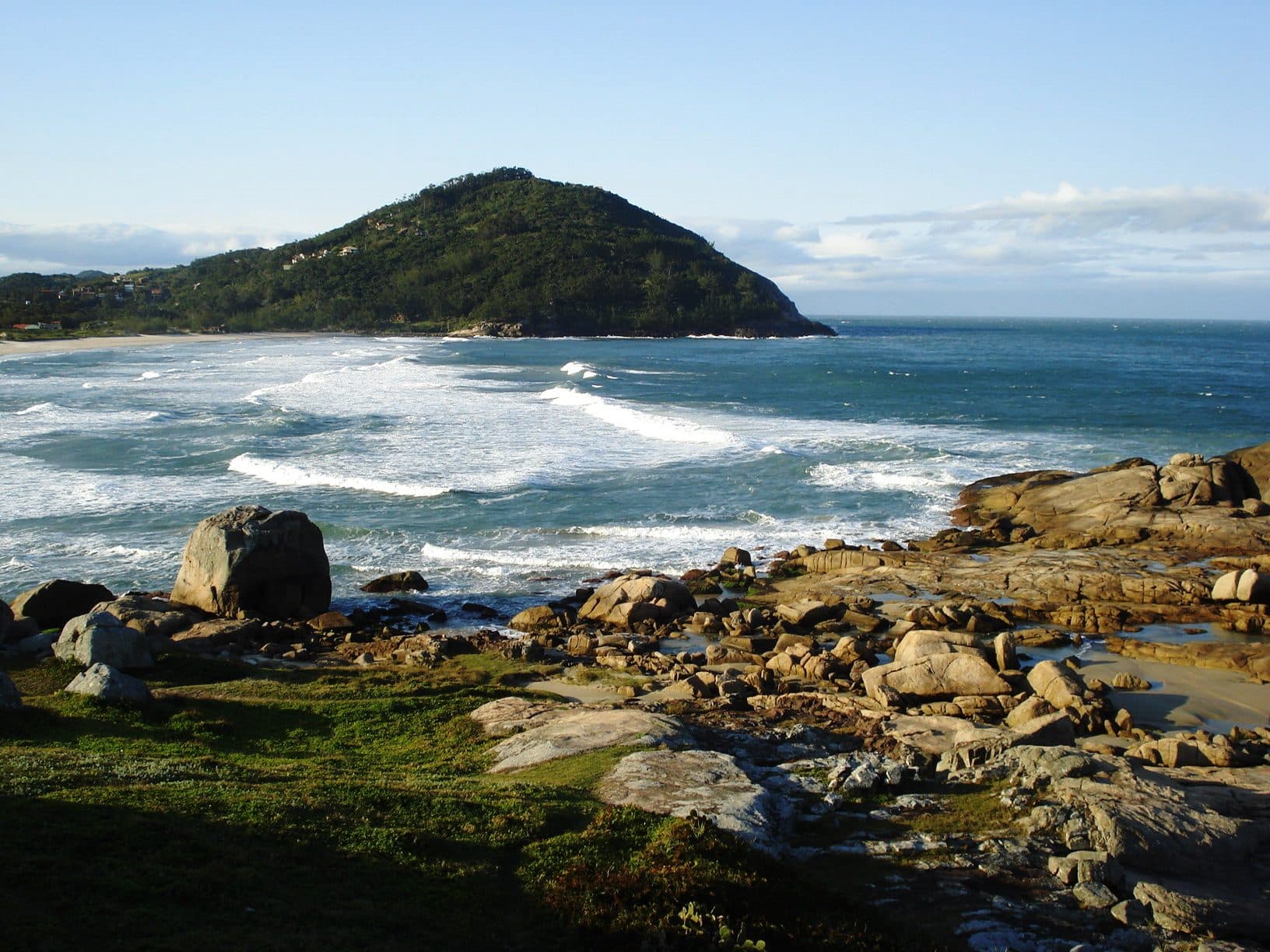 Vista da Praia da Ferrugem em Garopaba, Santa Catarina