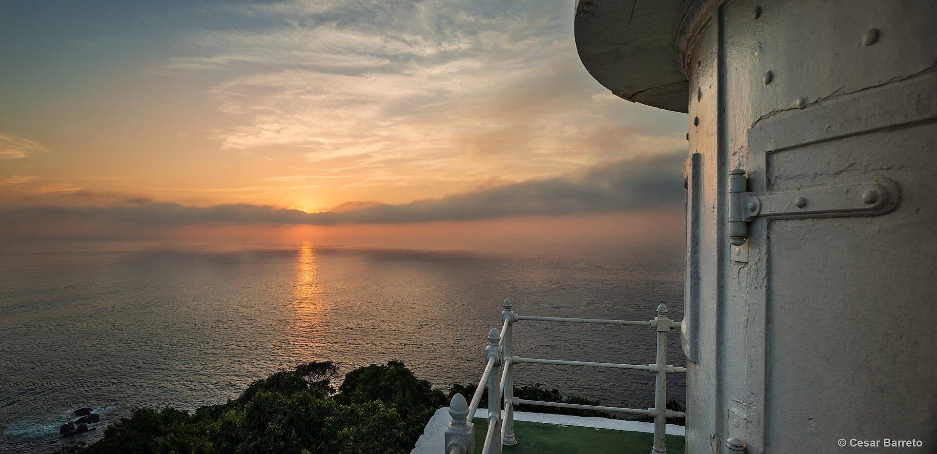 Vista do Farol de Castelhanos em Angra dos Reis, no Rio de Janeiro