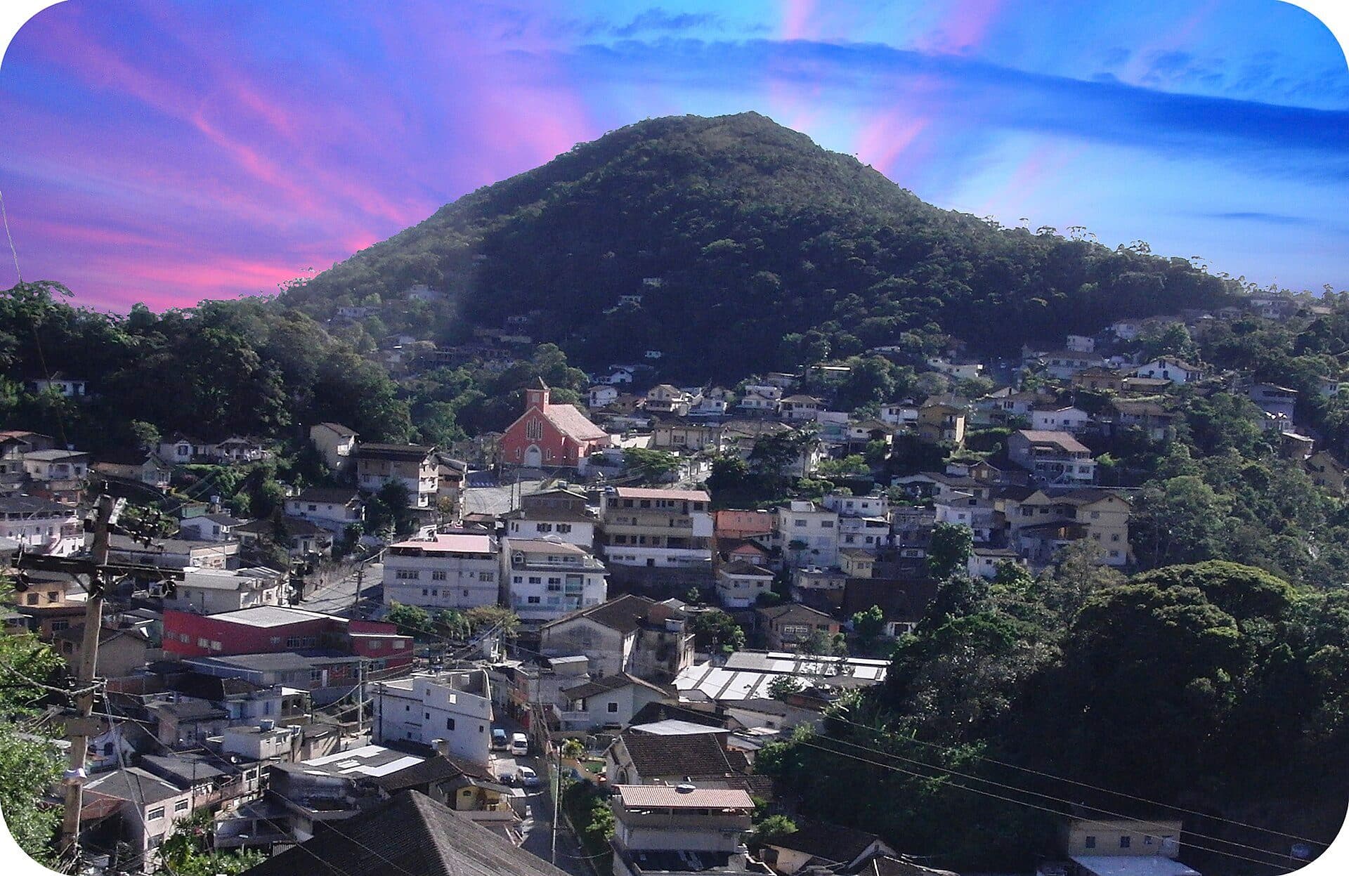 Vista da região de São Sebastião e Indaiá em Petrópolis, no Rio de Janeiro