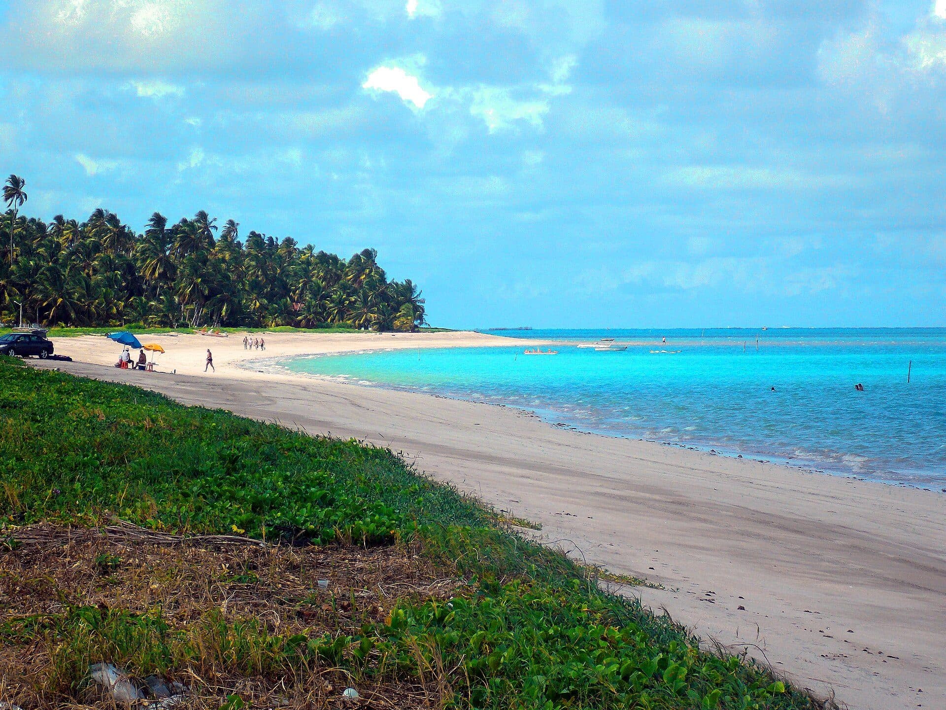Vista da Praia do Paiva em Maragogi no litoral de Alagoas