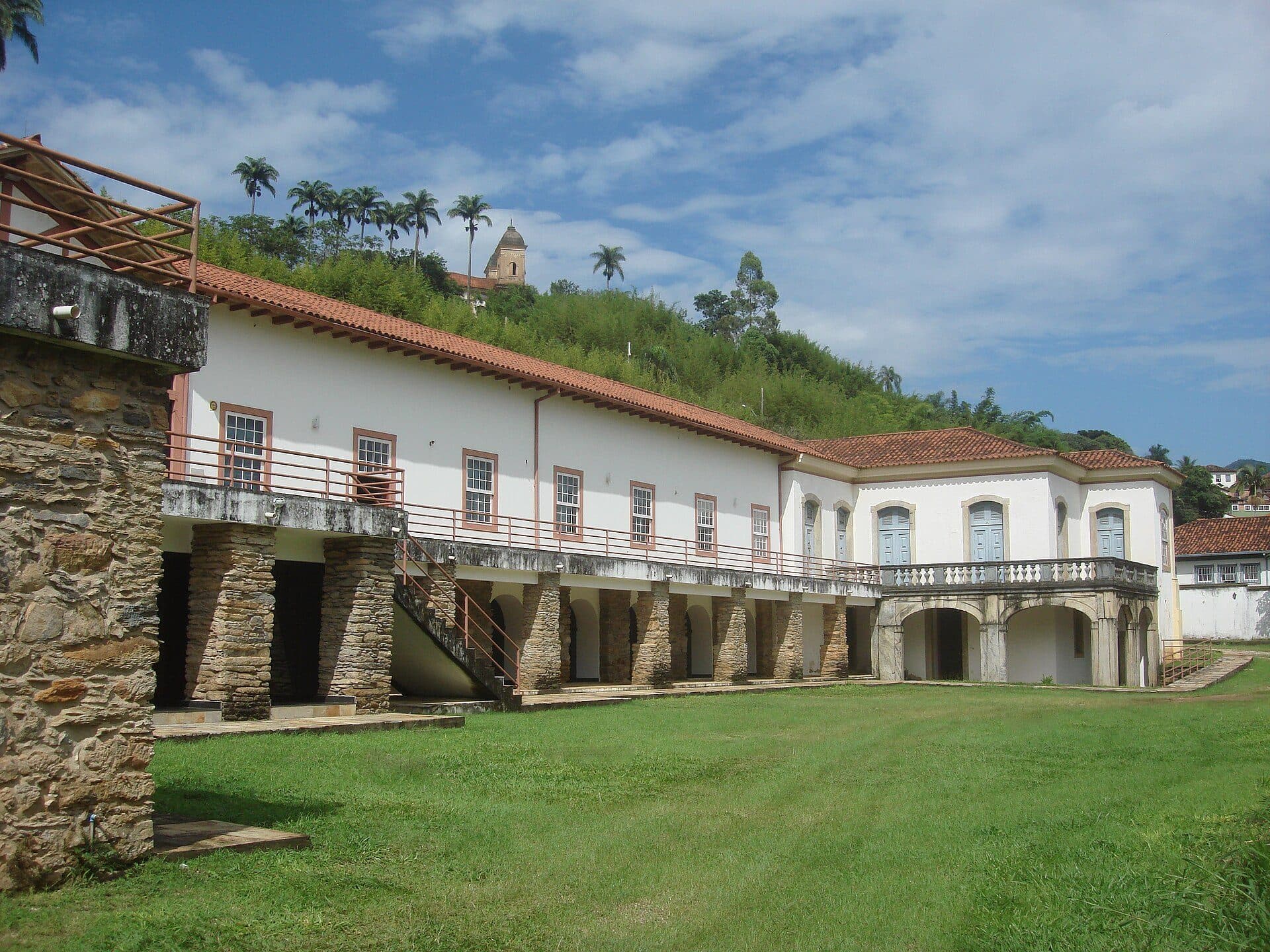 Fachada do Palácio da Olaria, atual Museu da Música de Mariana