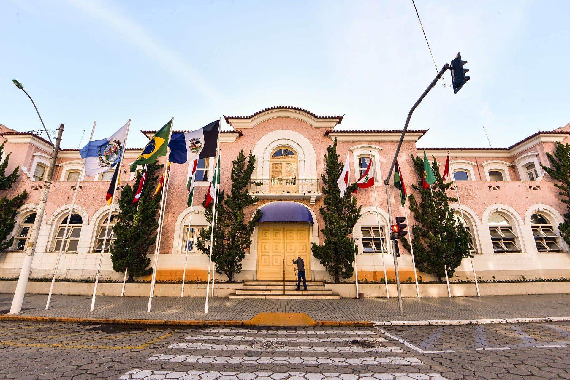 Fachada do prédio da Prefeitura Municipal de Nova Friburgo