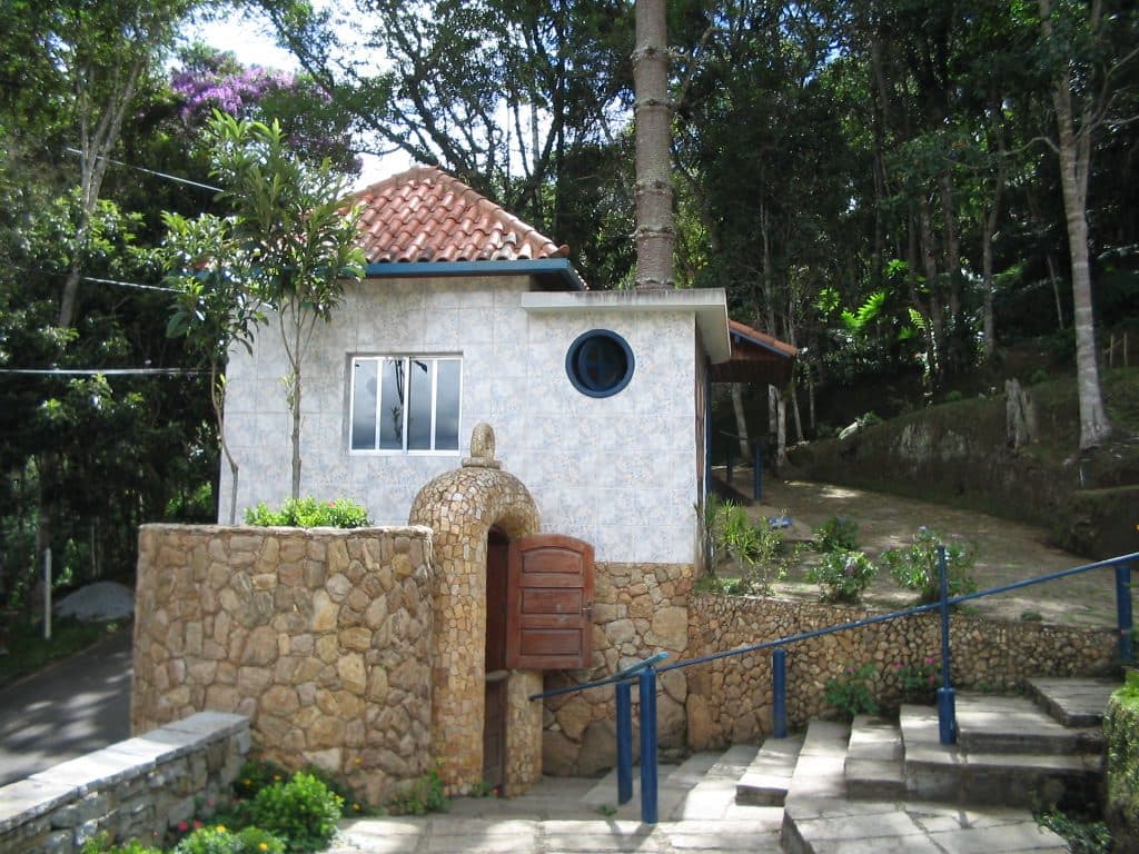 Vista do portal de entrada do Jardim do Nego