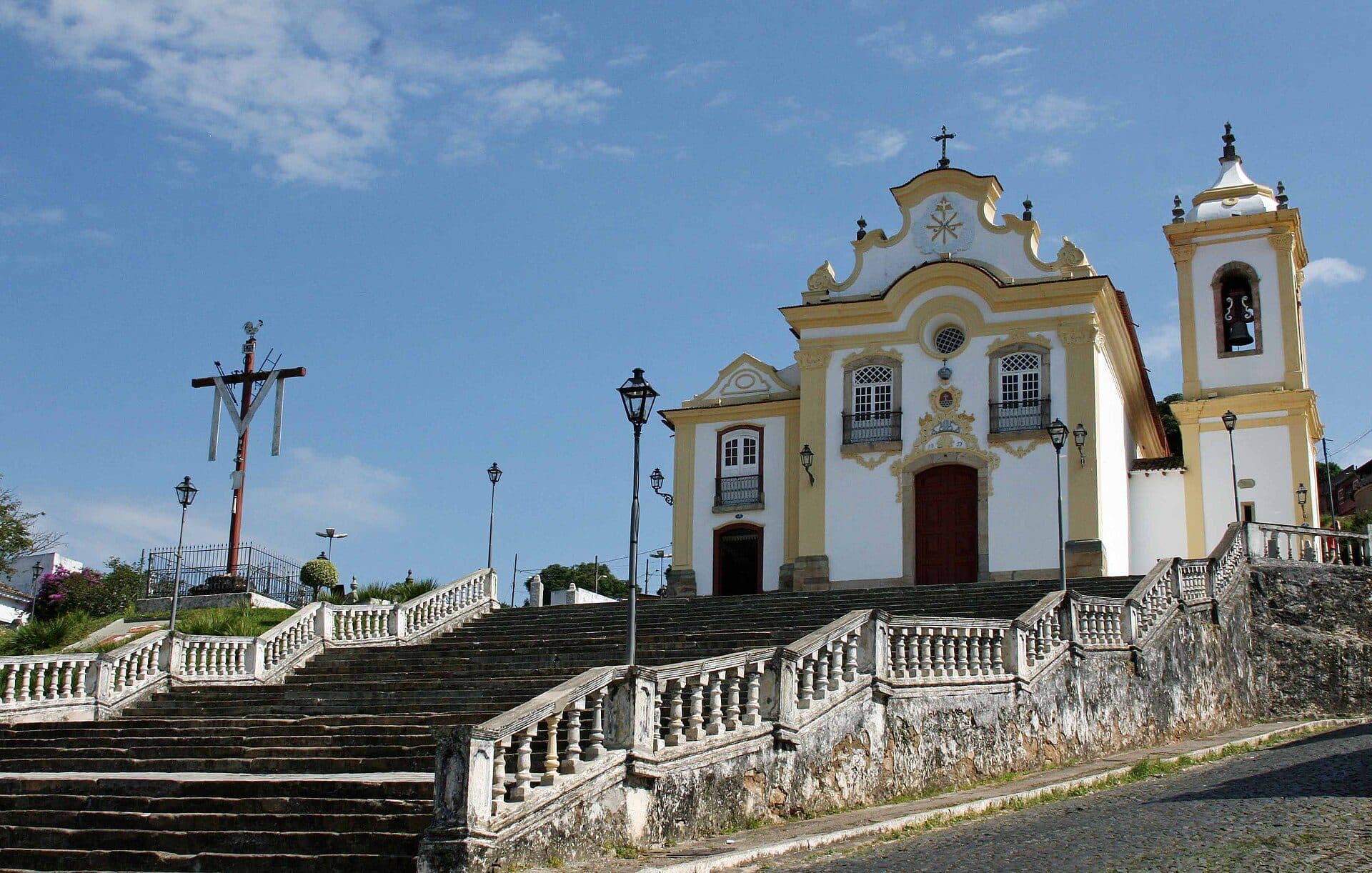 Fachada da Igreja de Nossa Senhora das Mercês em São João del-Rei
