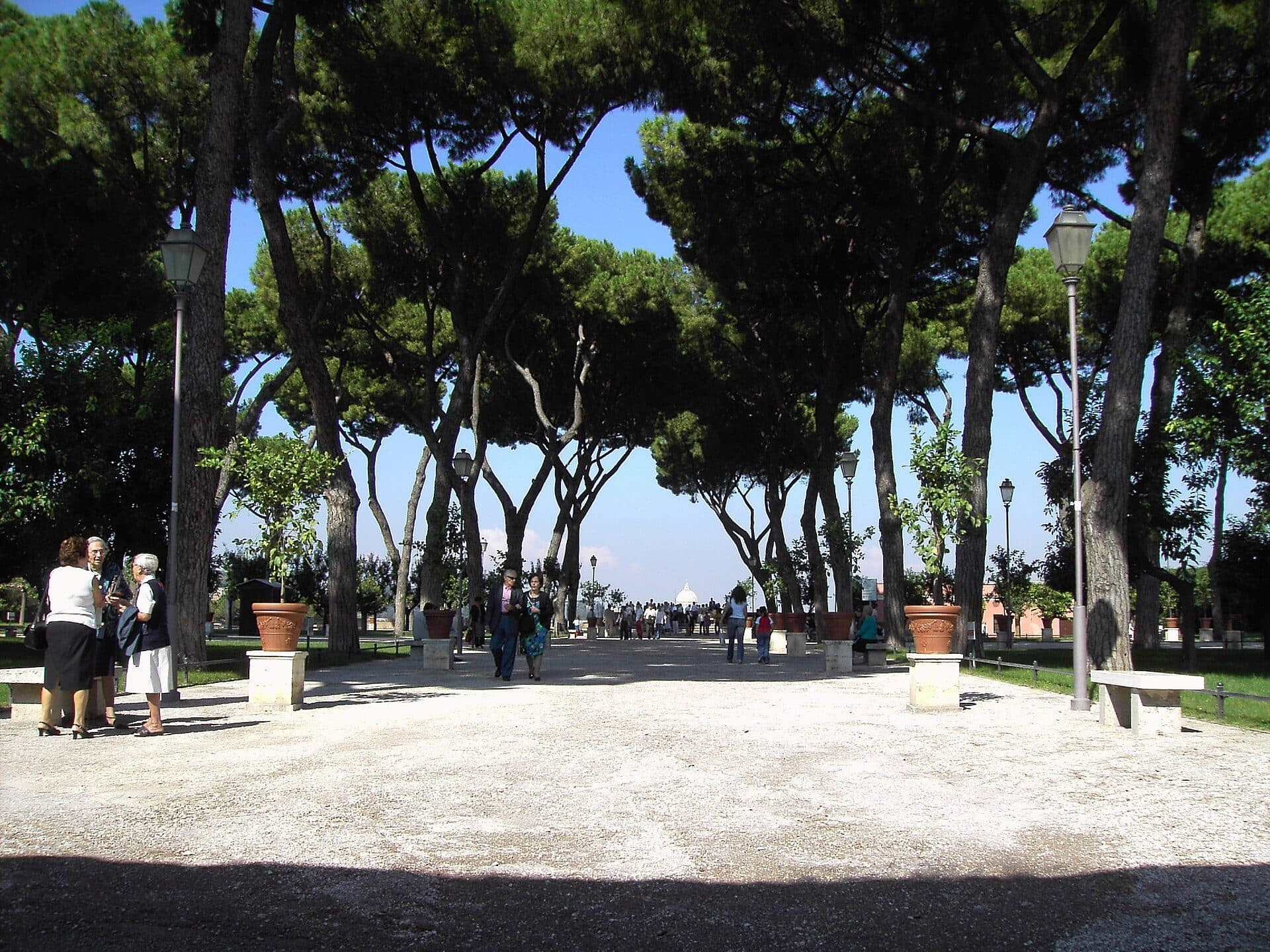 Vista do Giardino degli Aranci no bairro de Ripa em Roma
