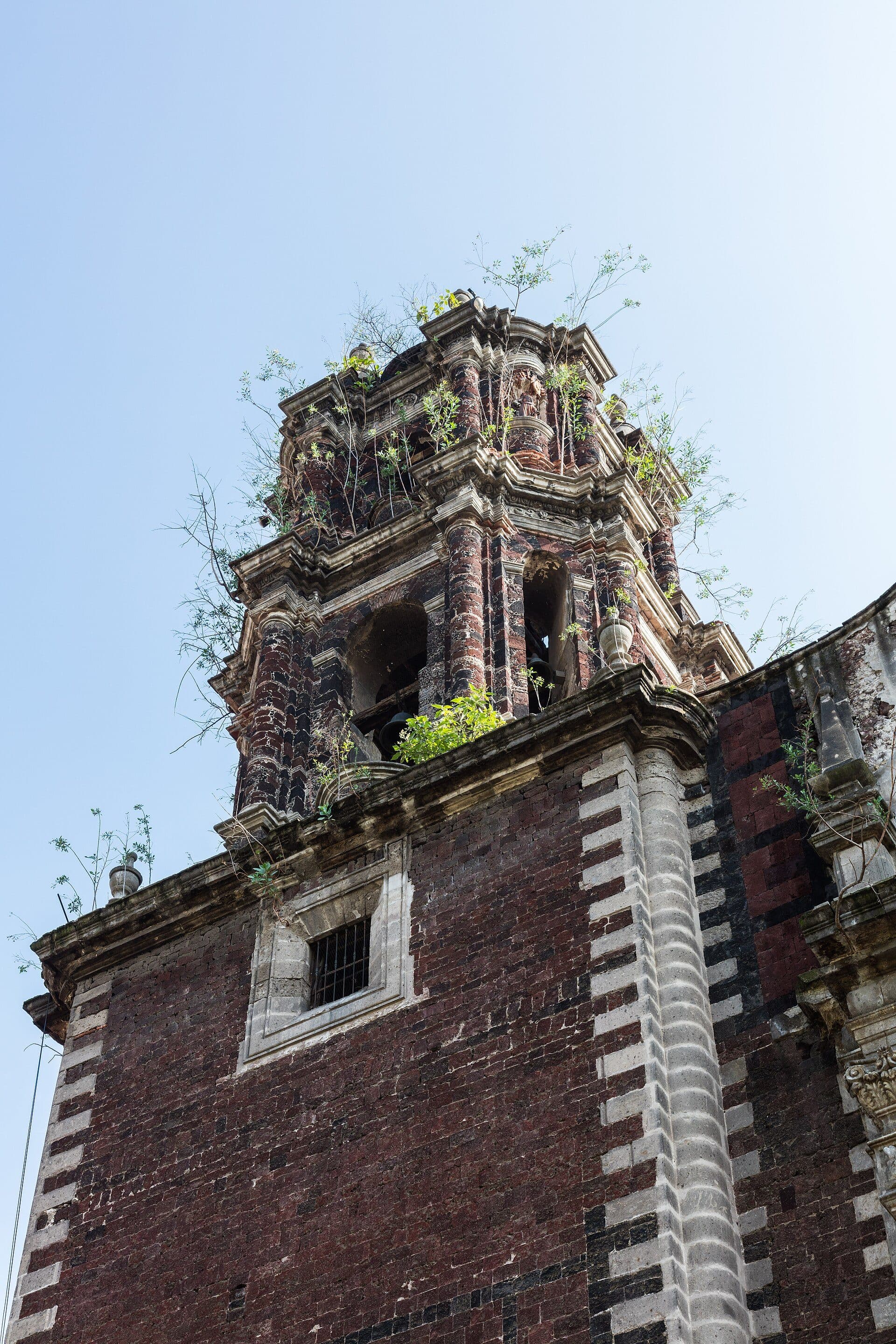 Vista da Parroquia de San Fernando na Cidade do México
