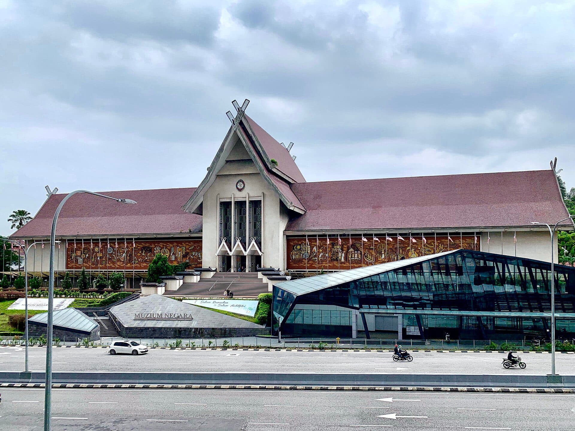 Vista do Muzium Negara em Kuala Lumpur, na Malásia