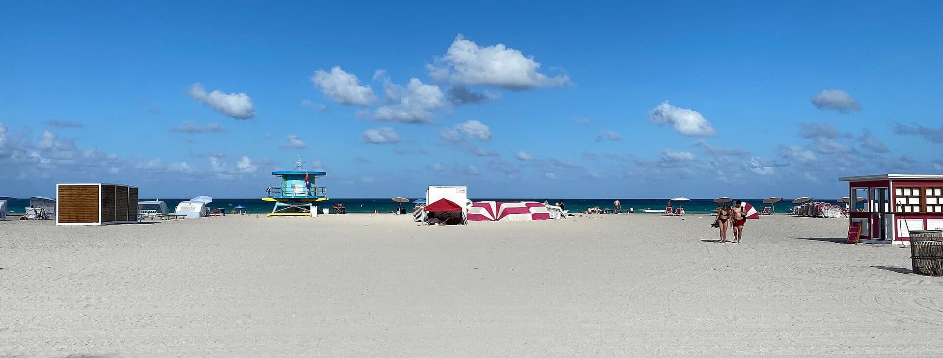 Vista da praia de South Beach em Miami Beach na Flórida