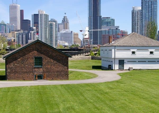 Mapa histórico com a planta do Fort York
