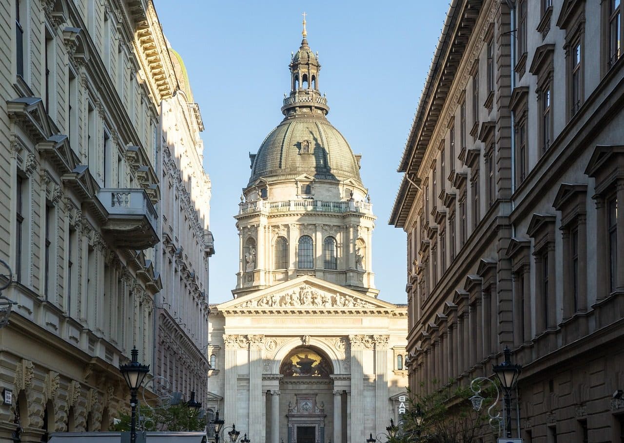 Vista da Matthias Church, igreja católica localizada em Budapeste, na Hungria