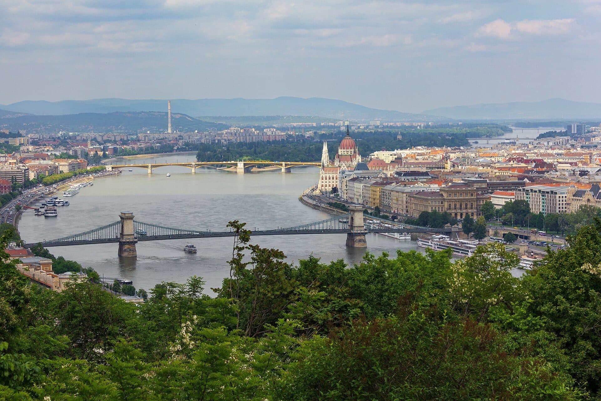 Vista panorâmica da cidade a partir do Gellert Hill