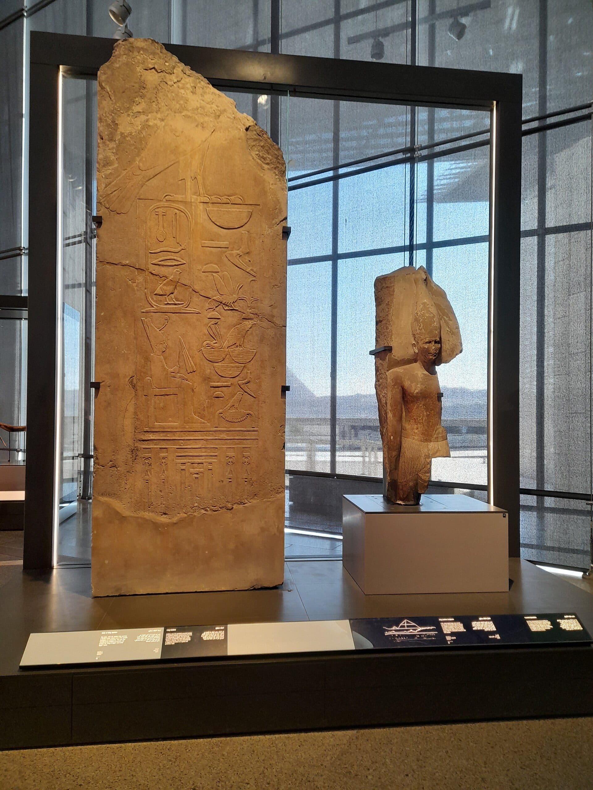 Vista das instalações do Grand Egyptian Museum