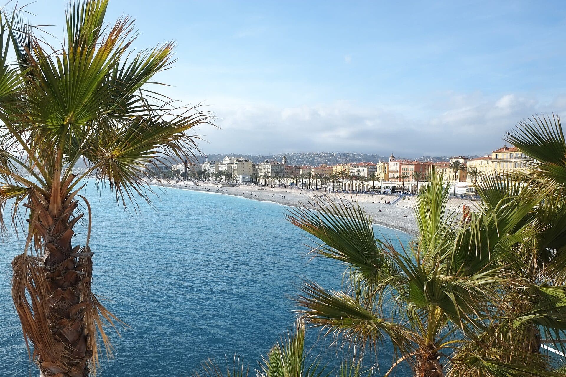 Vista da Plage Castel no Quai des États-Unis em Nice