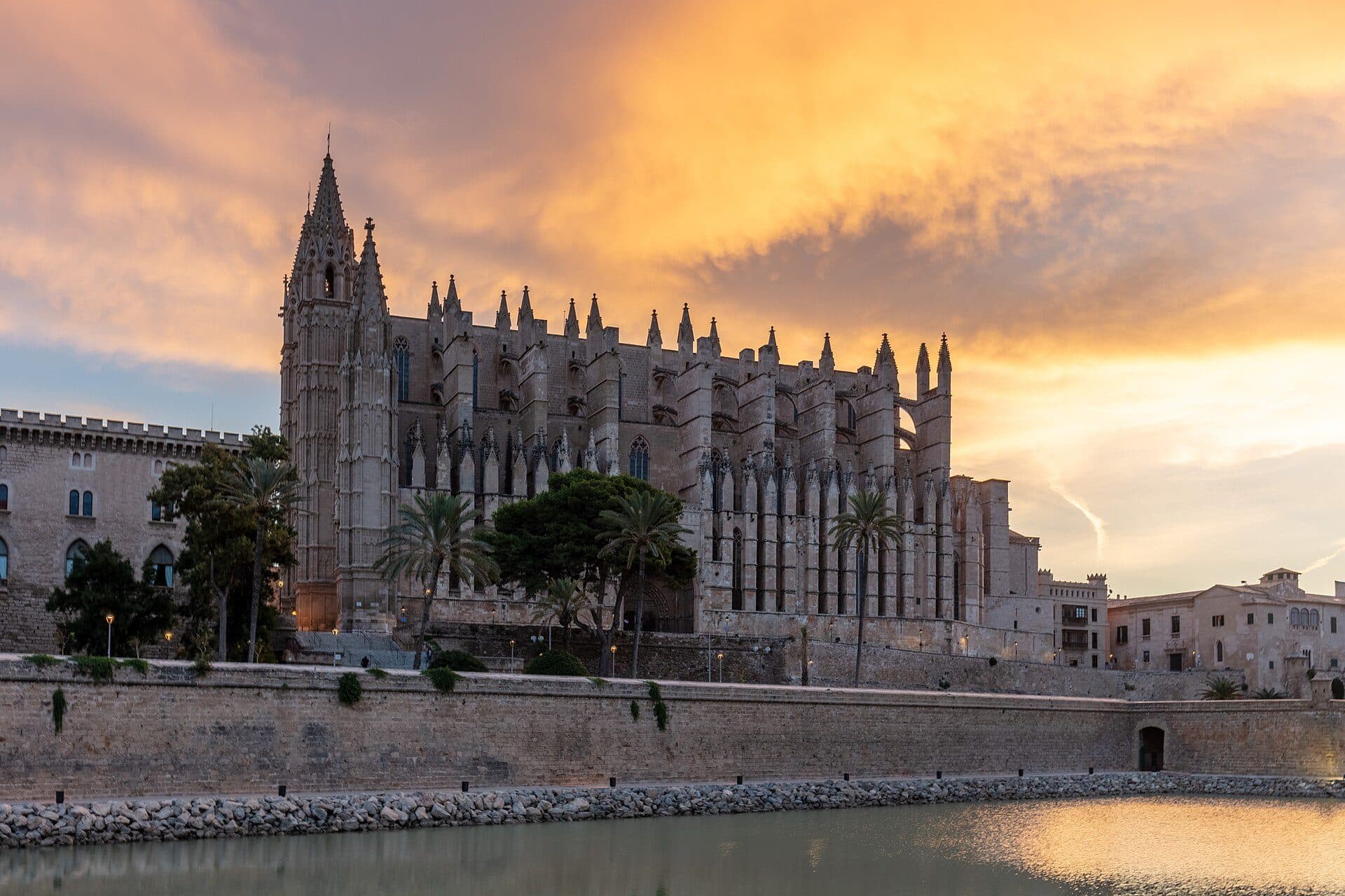 Vista da Catedral de Santa María em Palma de Mallorca, Espanha