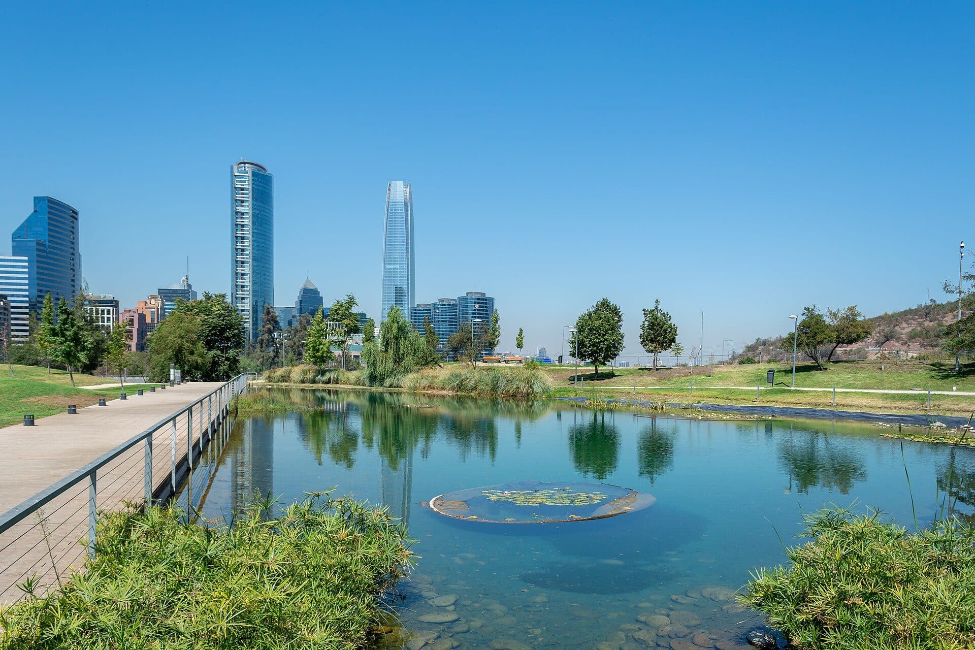 Vista do Parque Bicentenario em Vitacura, na cidade de Santiago