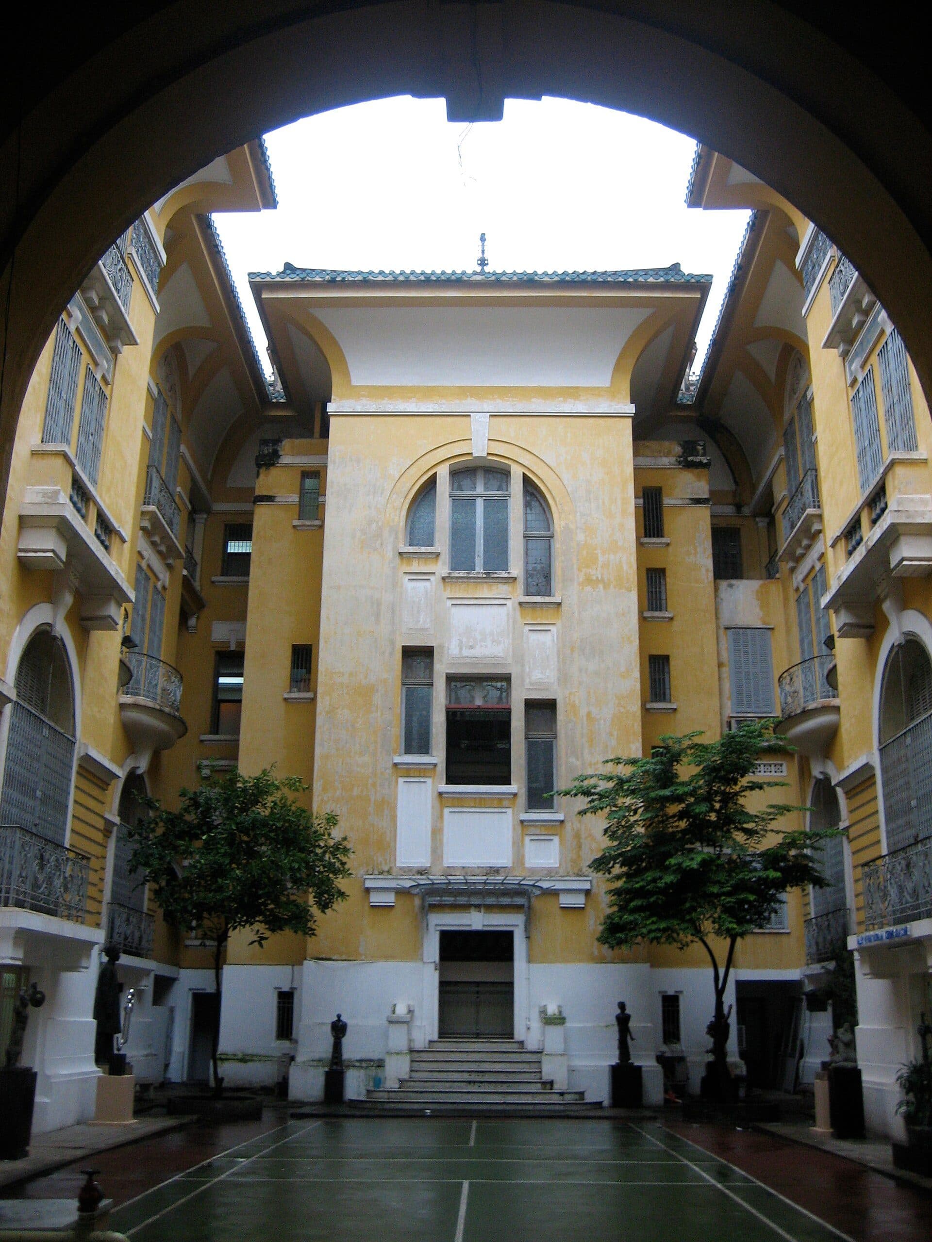 Vista do Museu de Belas Artes em Saigon