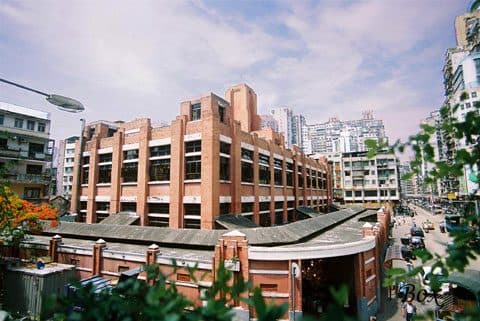 Vista externa do edifício do Mercado Vermelho