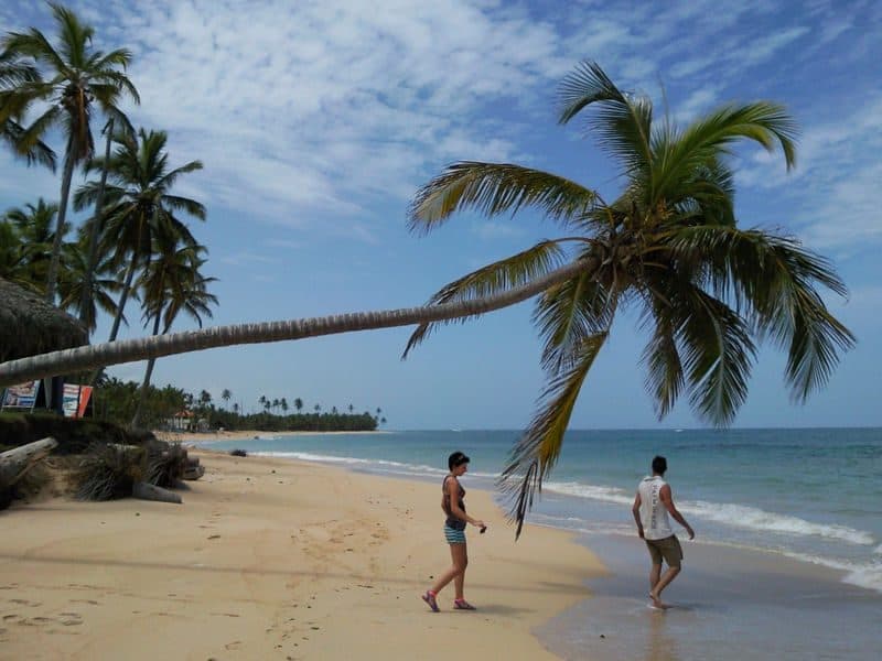 Vista da praia de Uvero Alto em Punta Cana