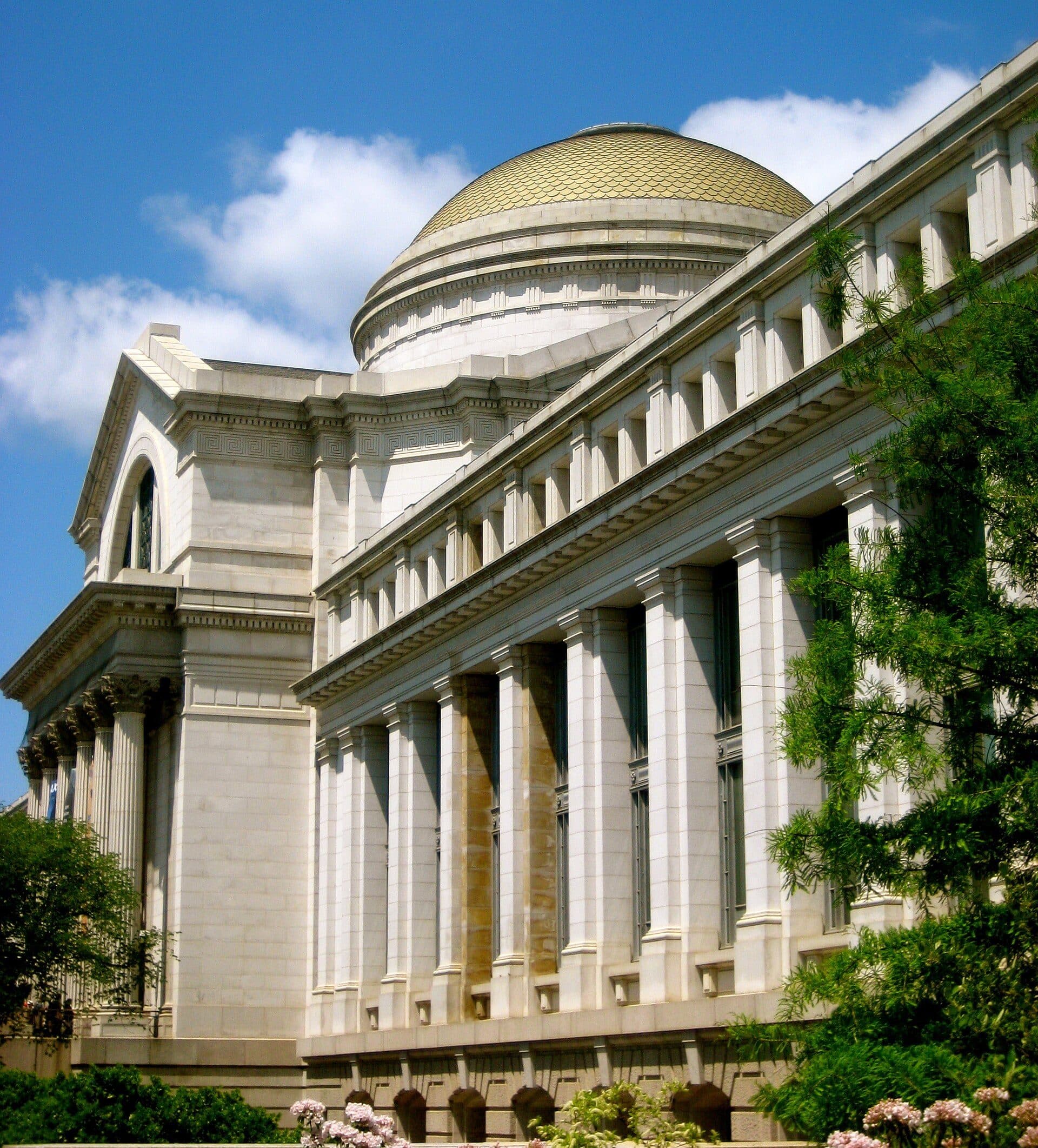 Vista externa do prédio do Smithsonian Museum of Natural History