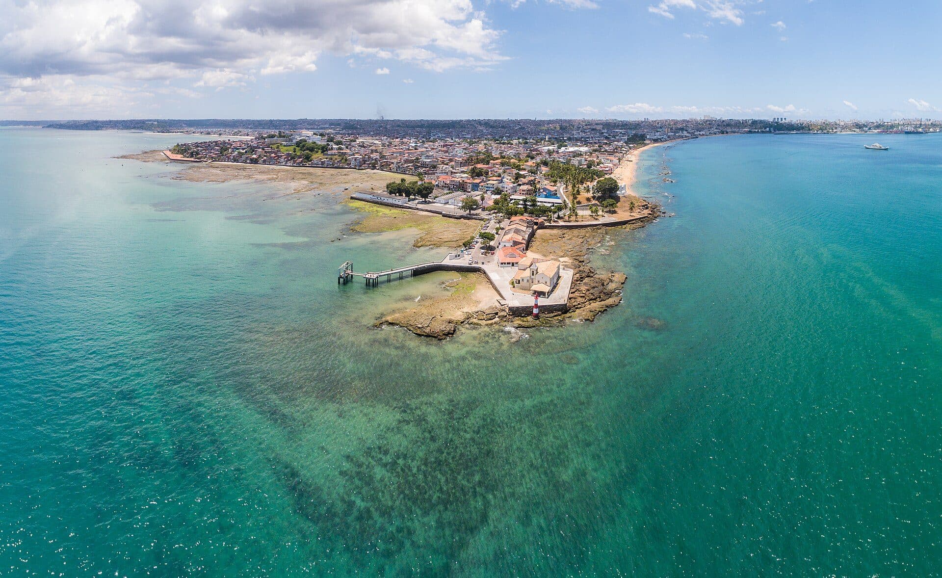 Vista da Ponta do Humaitá em Salvador, Bahia