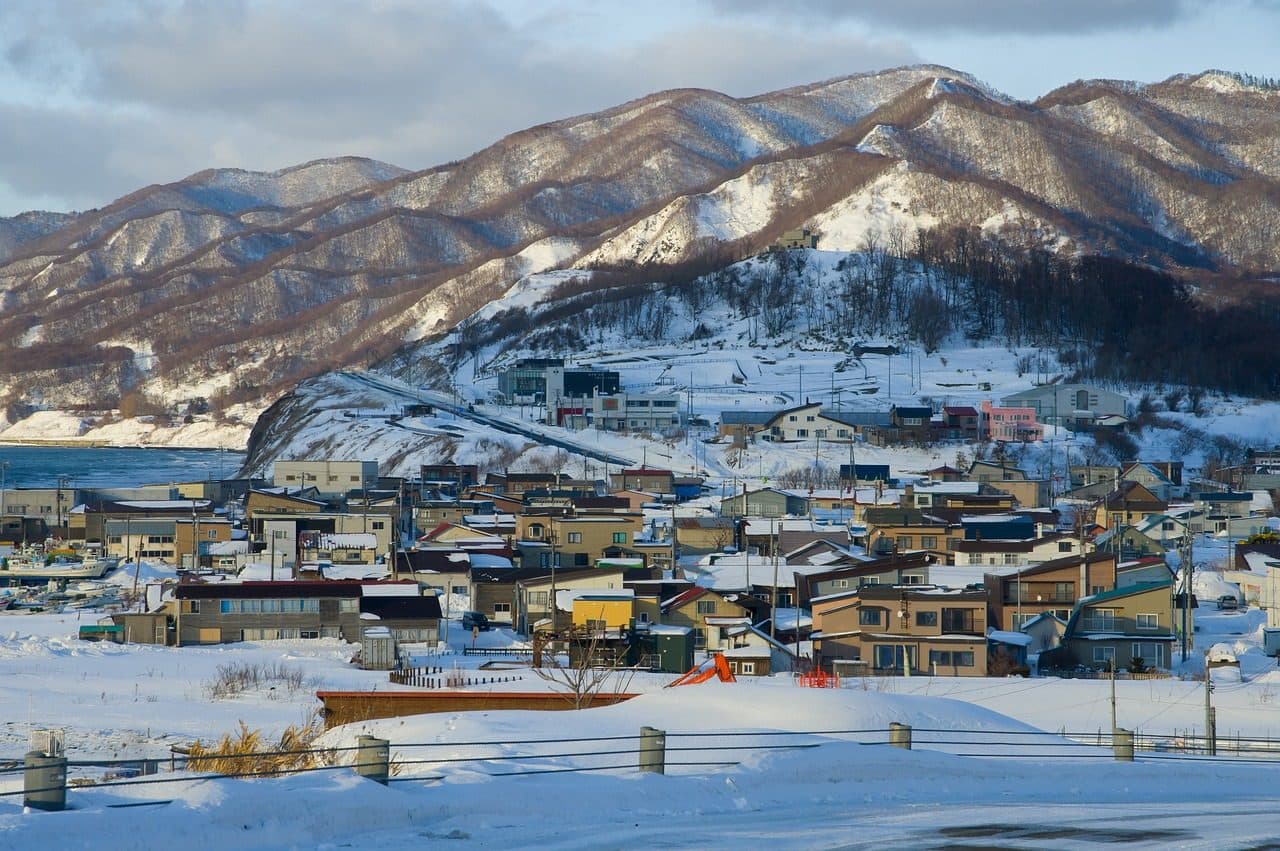 Paisagem de inverno coberta de neve em Sapporo, Hokkaido