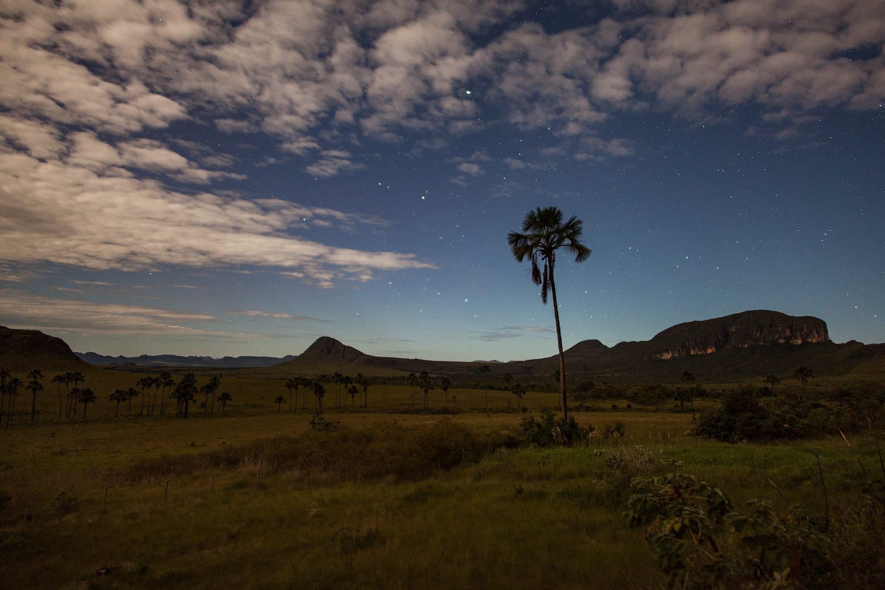 Vista da paisagem natural na Chapada dos Veadeiros