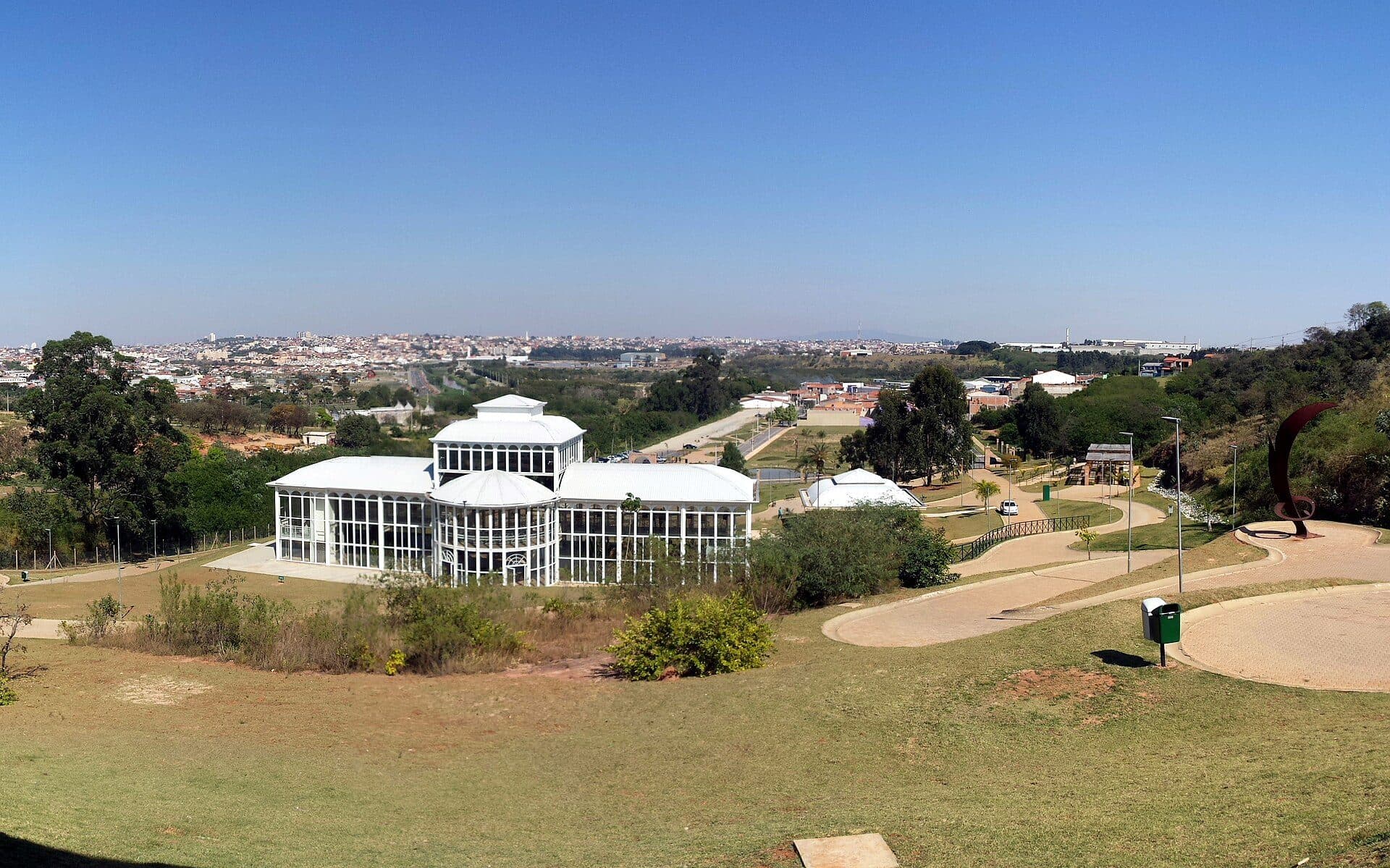Vista da área verde do Jardim Botânico de Sorocaba
