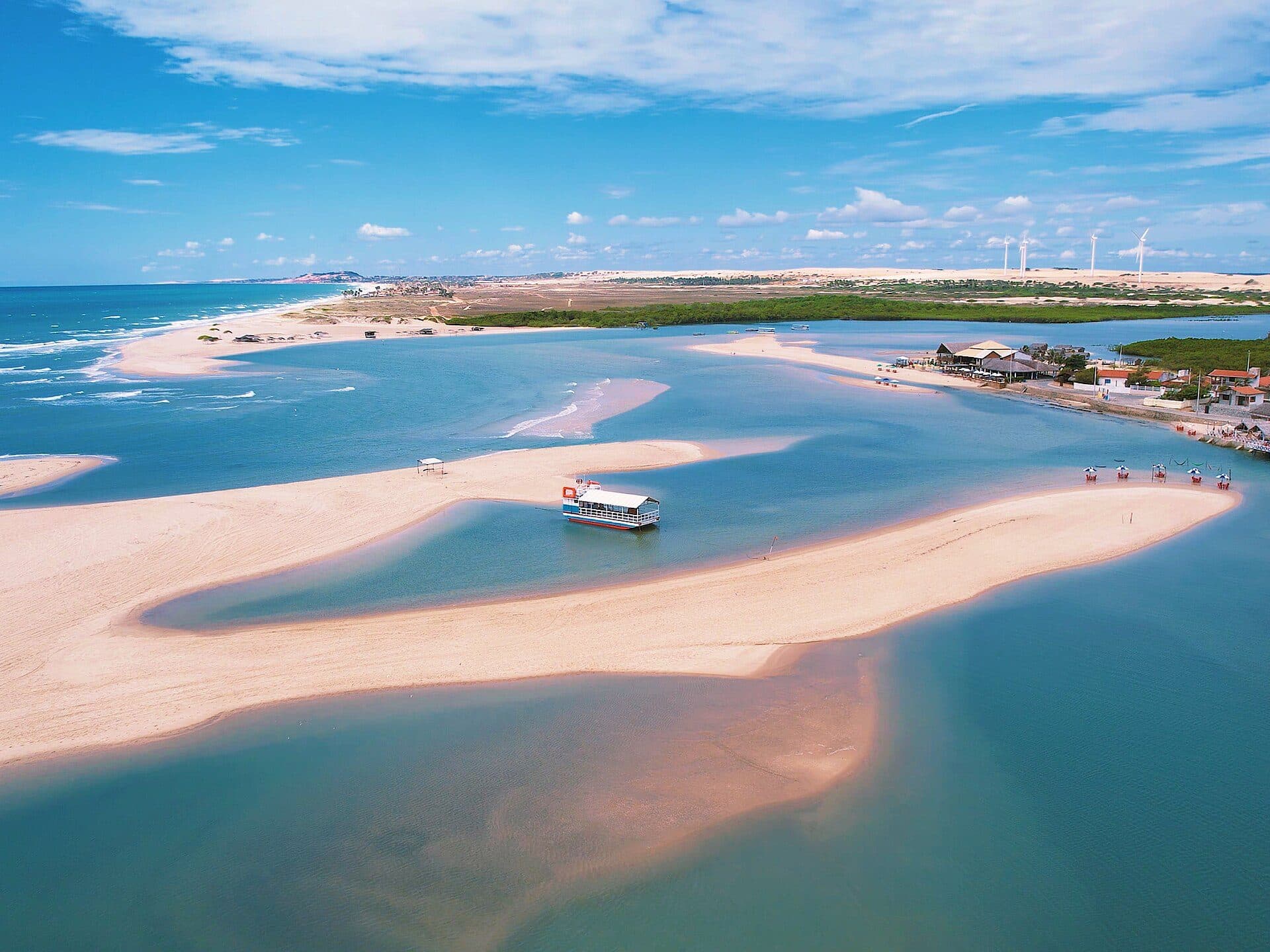 Vista panorâmica da Praia de Barra Nova em Cascavel
