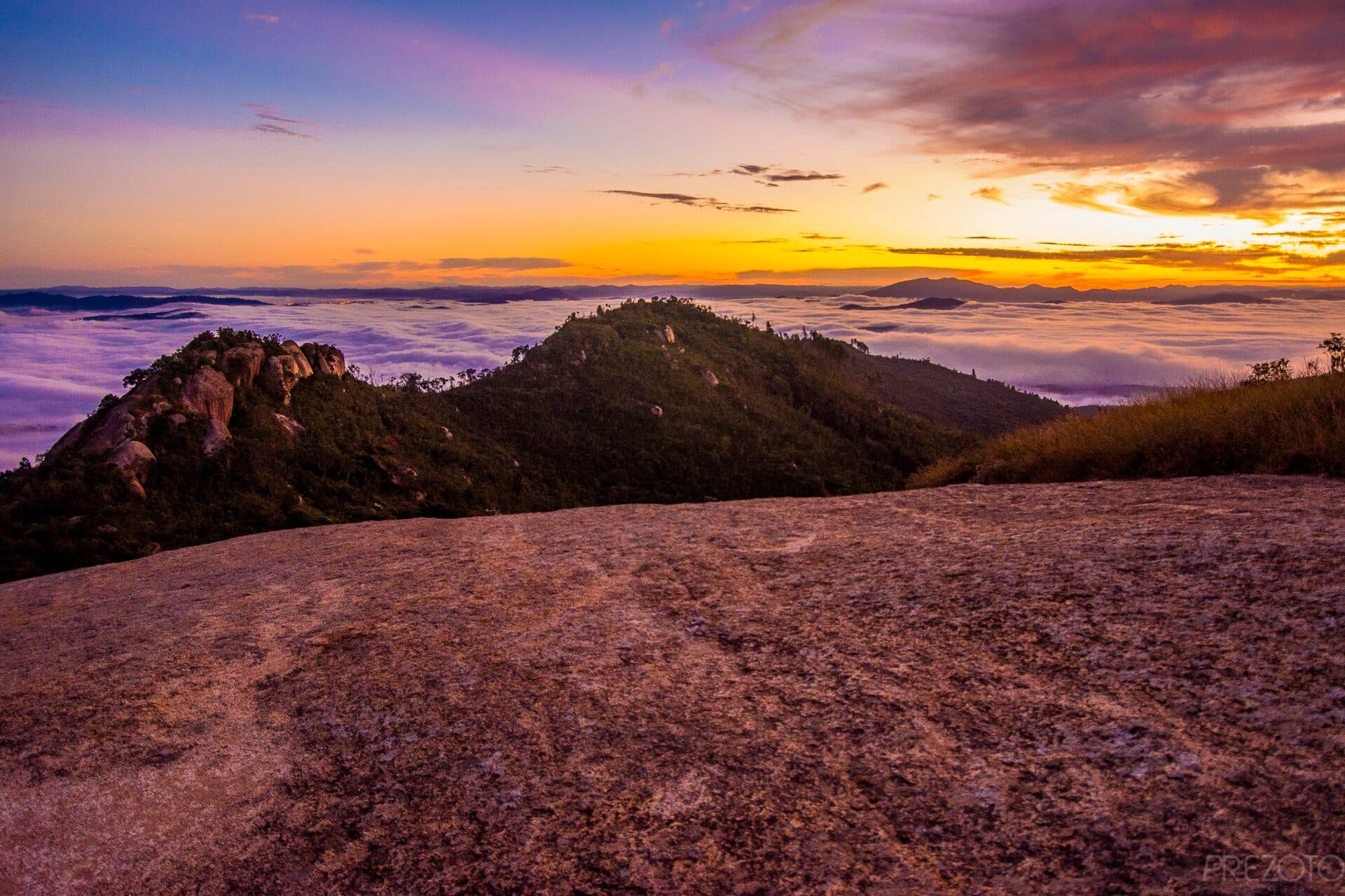 Vista da formação rochosa da Pedra Grande em Atibaia