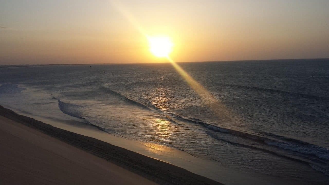 Vista de uma duna de areia em Jericoacoara