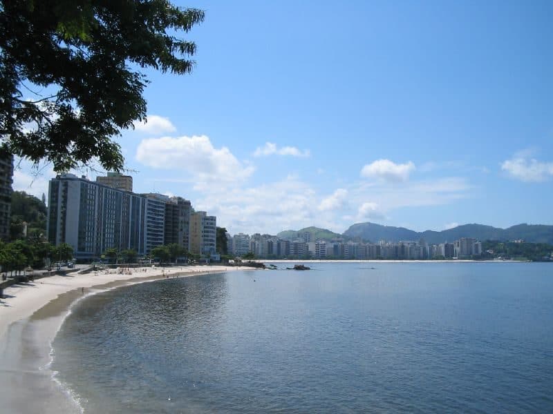 Vista panorâmica da orla da Praia de Icaraí
