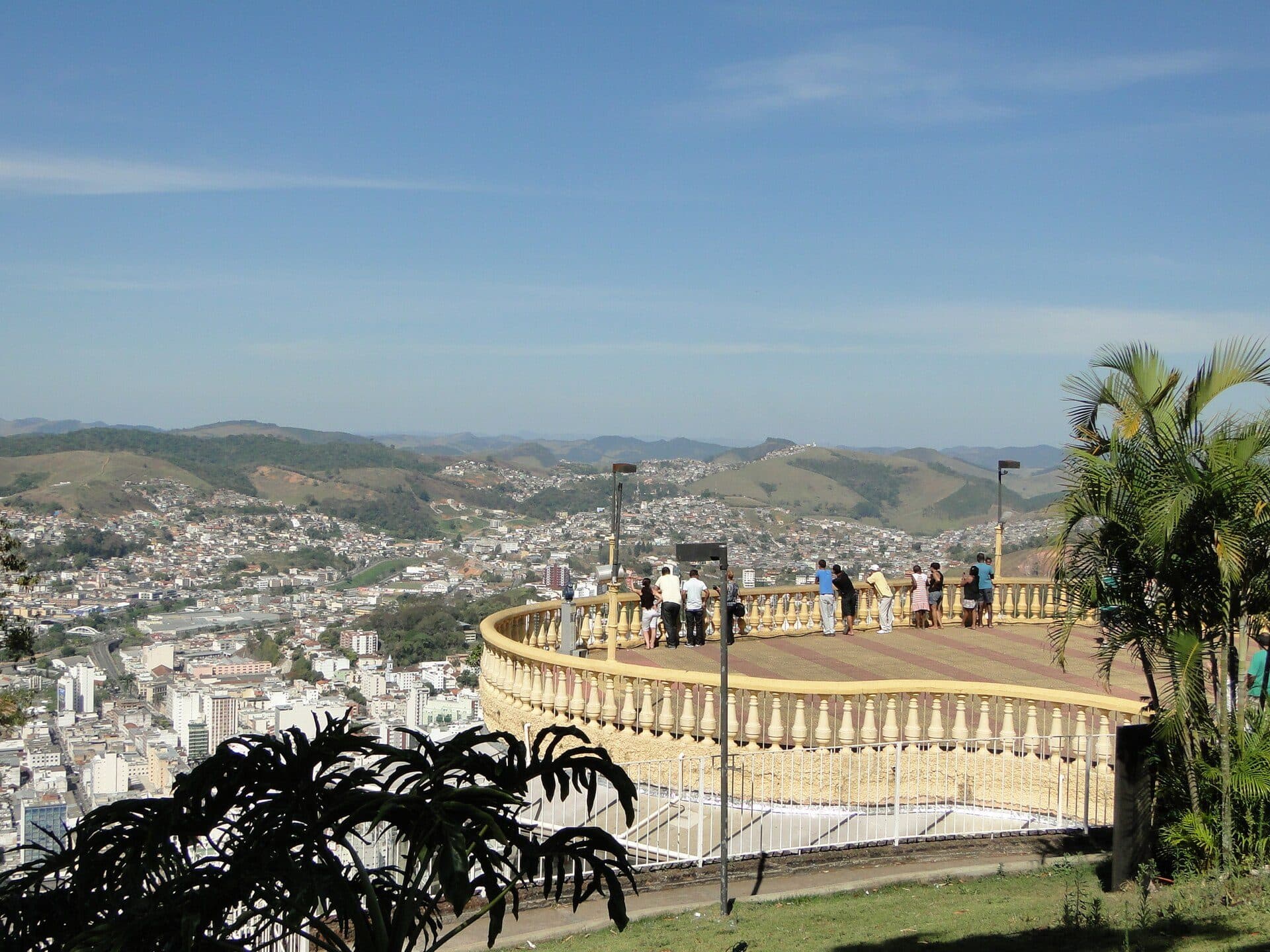 Vista da cidade a partir de um mirante em Juiz de Fora