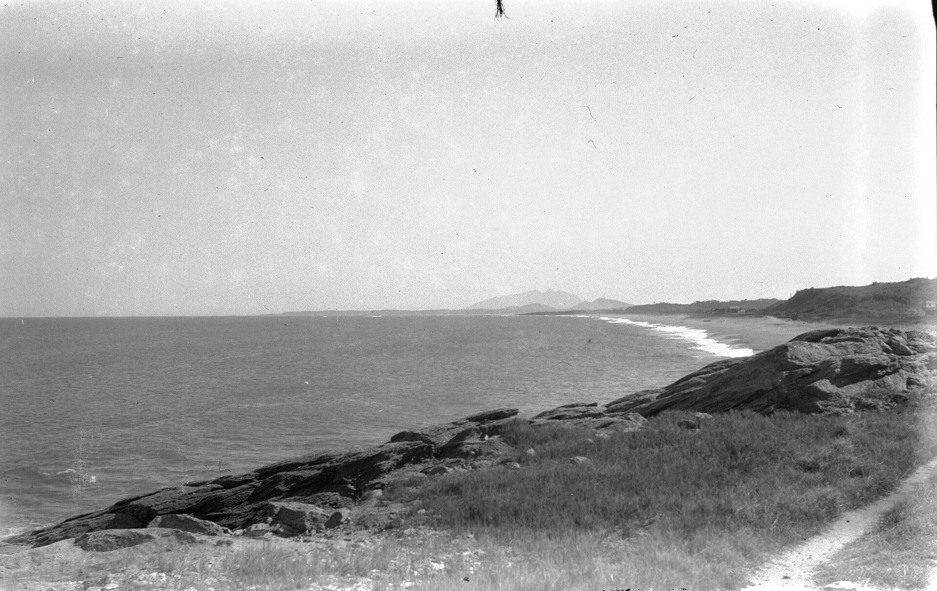 Fotografia histórica da Praia de Imbetiba em Macaé no ano de 1941