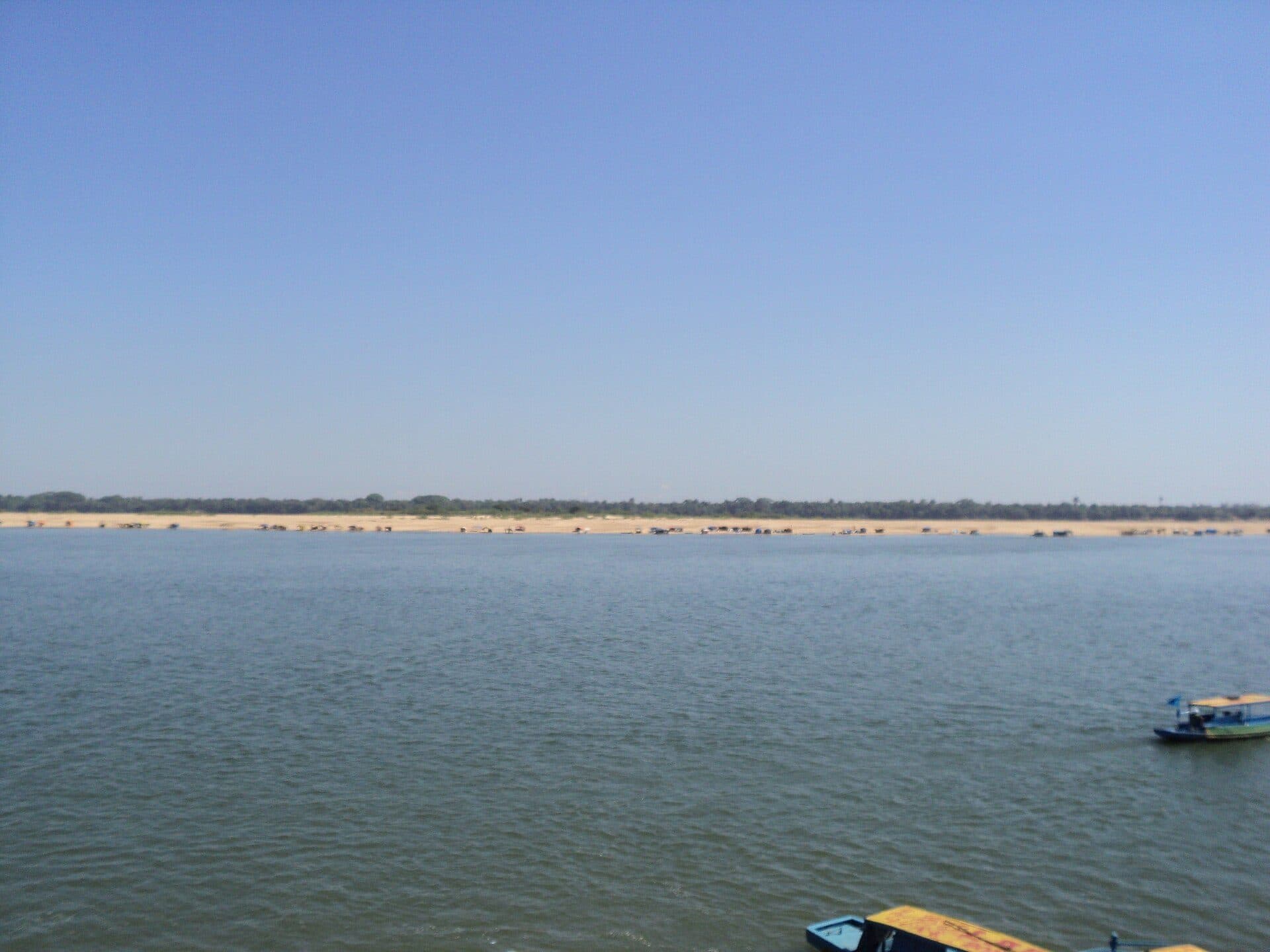 Vista panorâmica do Rio Tocantins e da Praia do Tucunaré