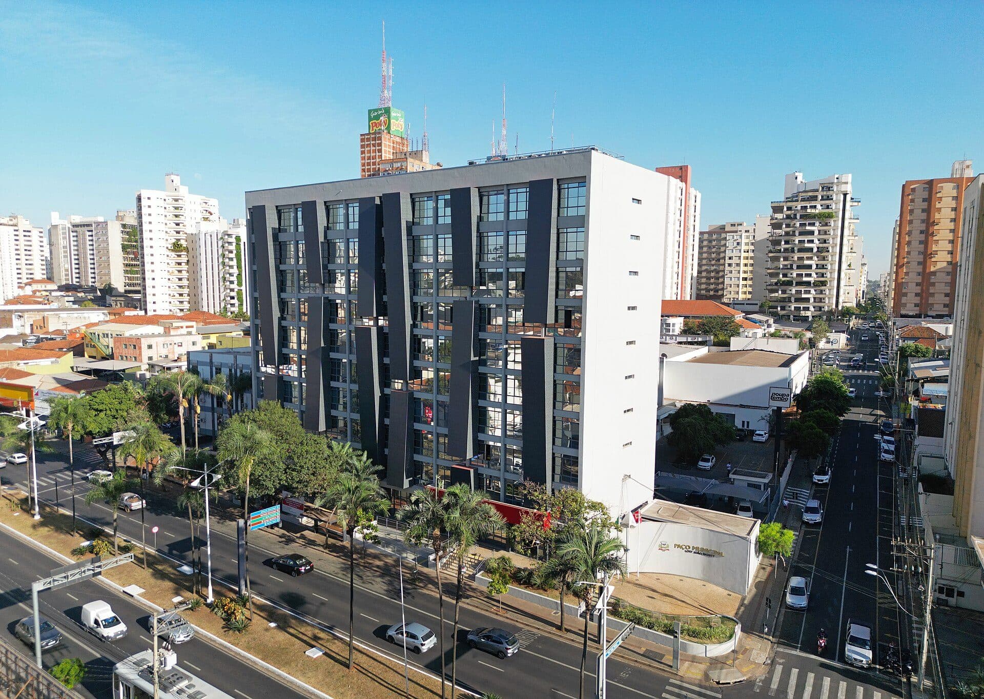 Fachada da Prefeitura Municipal de São José do Rio Preto