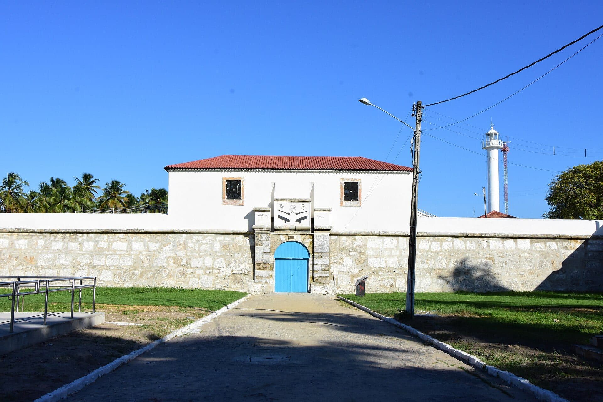 Vista da fachada de entrada do Forte Santo Inácio de Loyola