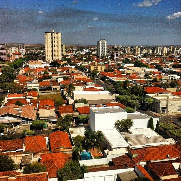 Vista da cidade de Araçatuba no interior de São Paulo