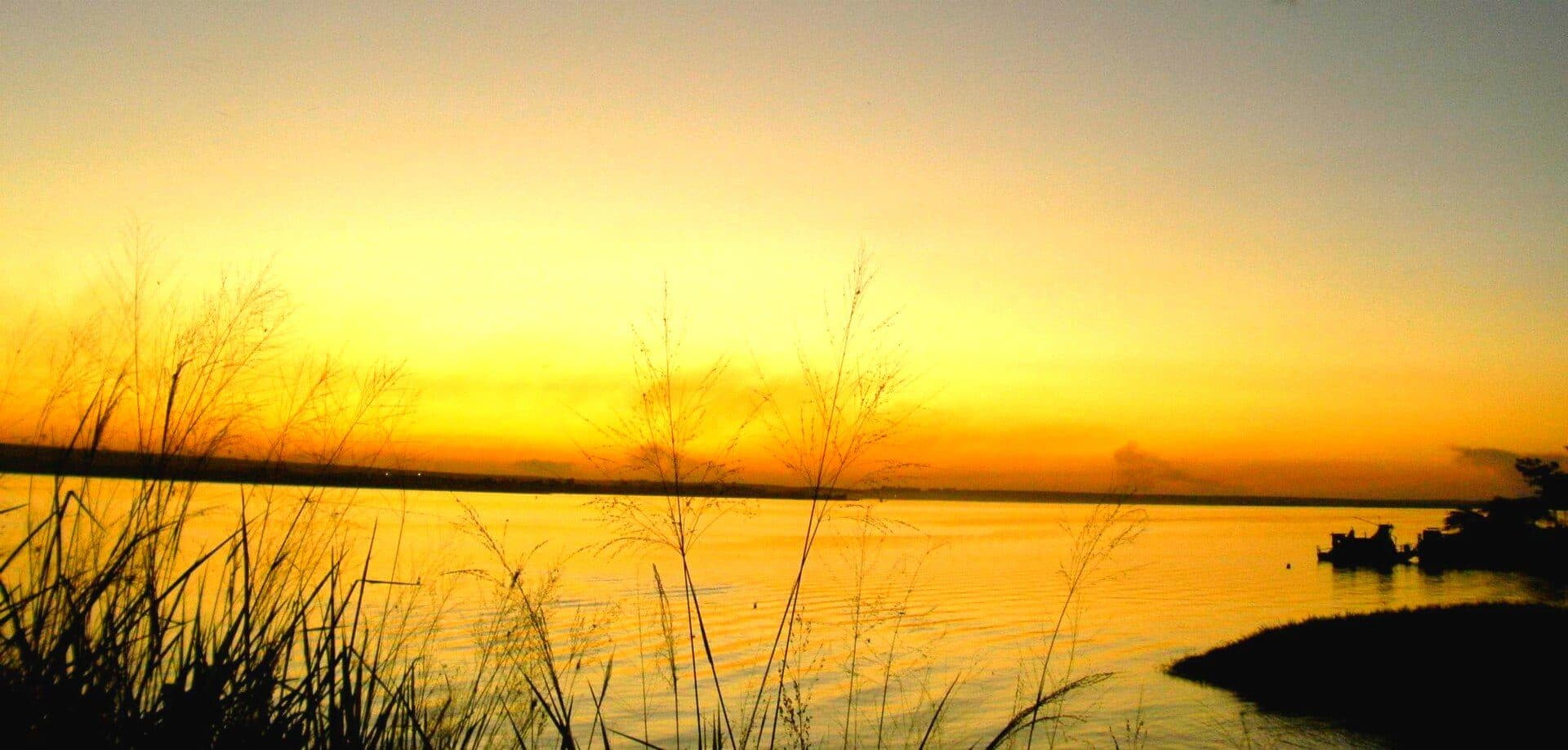 Paisagem do Rio Tietê no município de Araçatuba