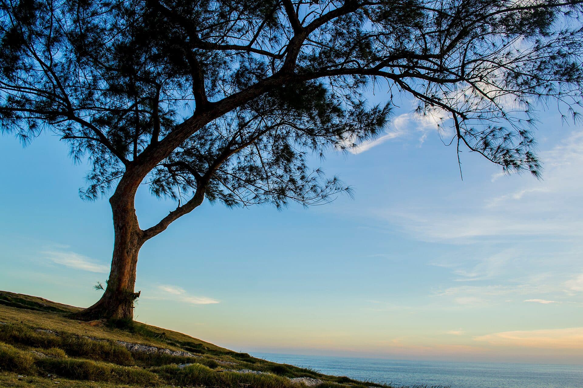 Vista da Praia da Vila em Saquarema durante o entardecer