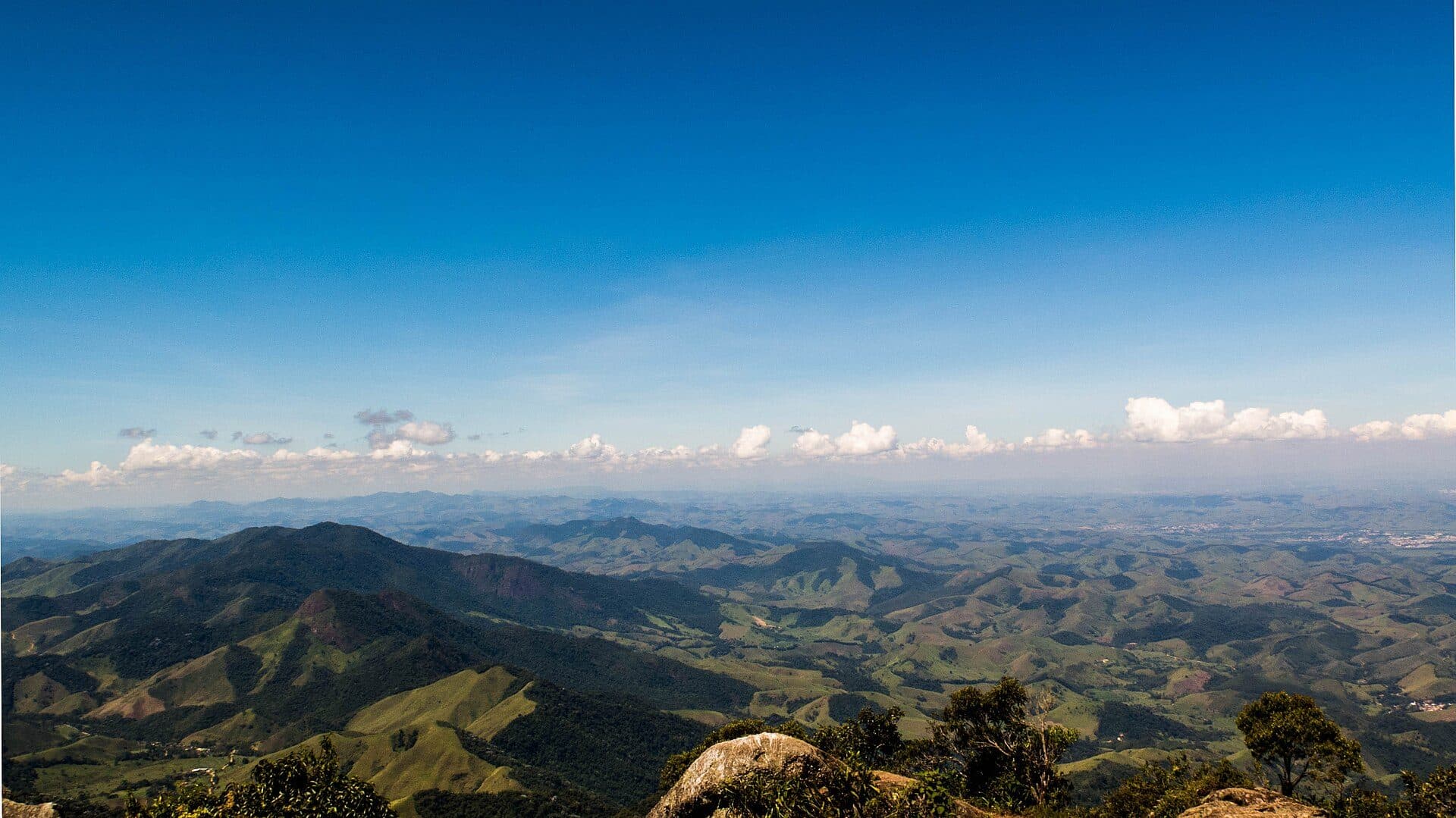 Paisagem natural no Parque Estadual da Pedra Selada em Resende