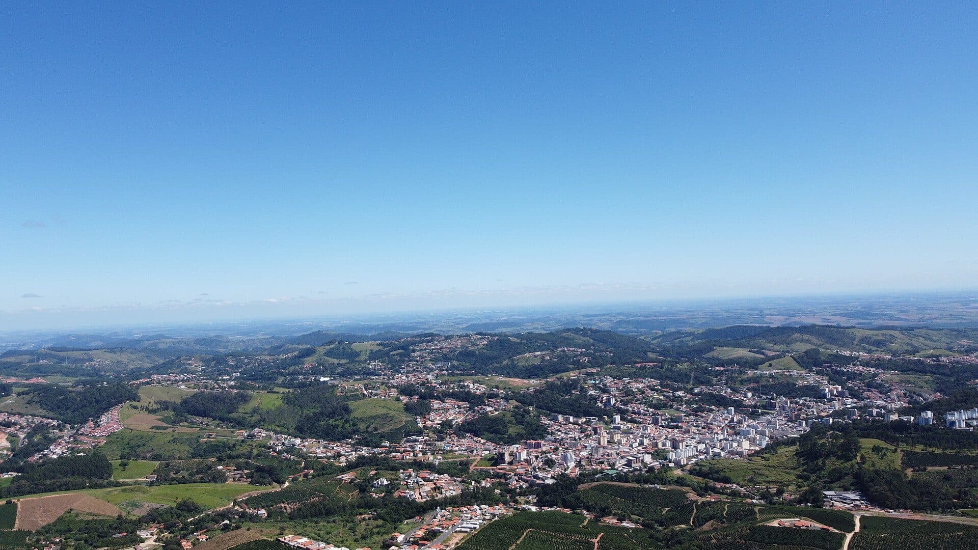 Vista panorâmica a partir do Alto da Serra em Serra Negra, São Paulo