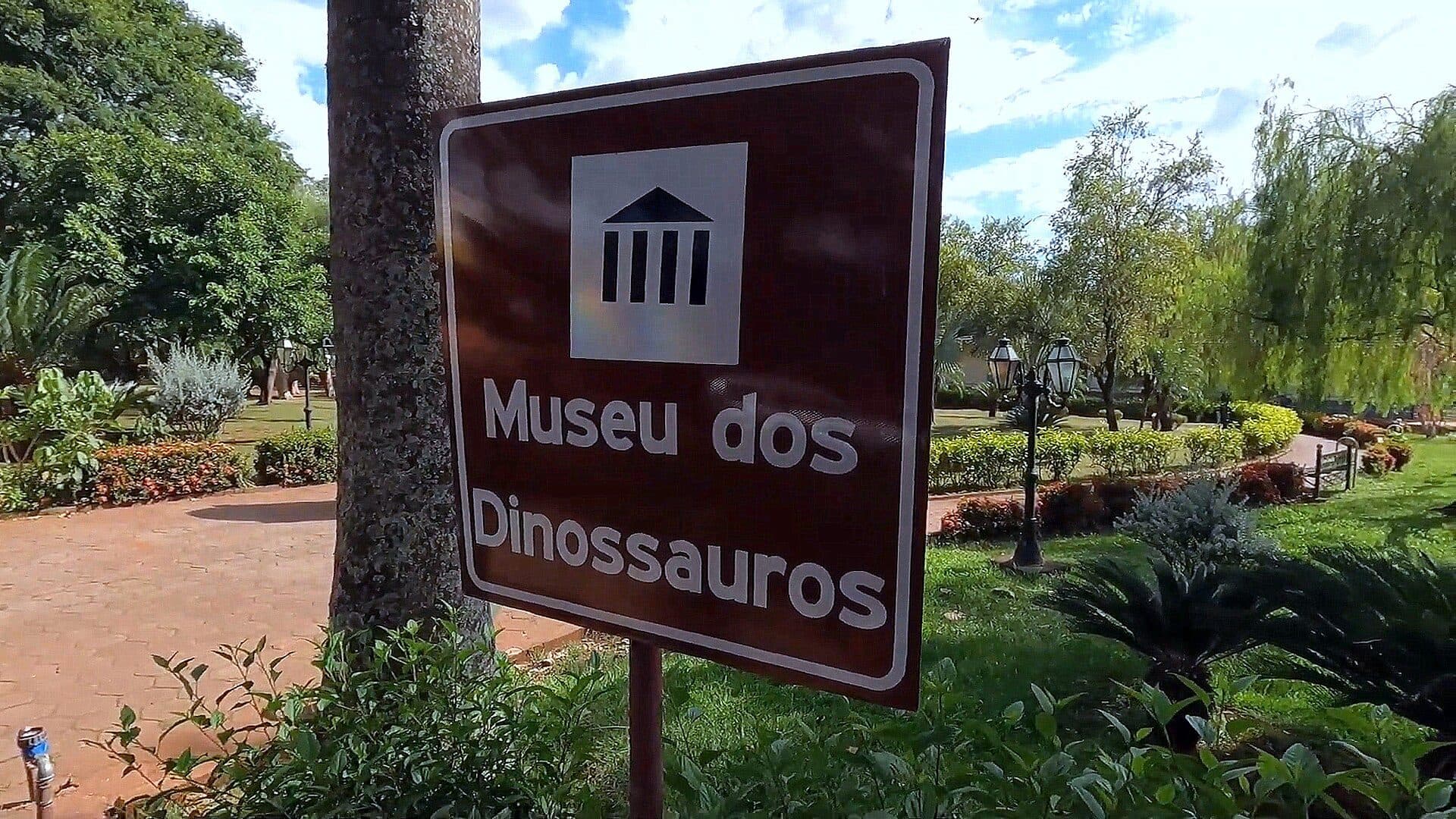 Vista do Museu dos Dinossauros localizado em Uberaba