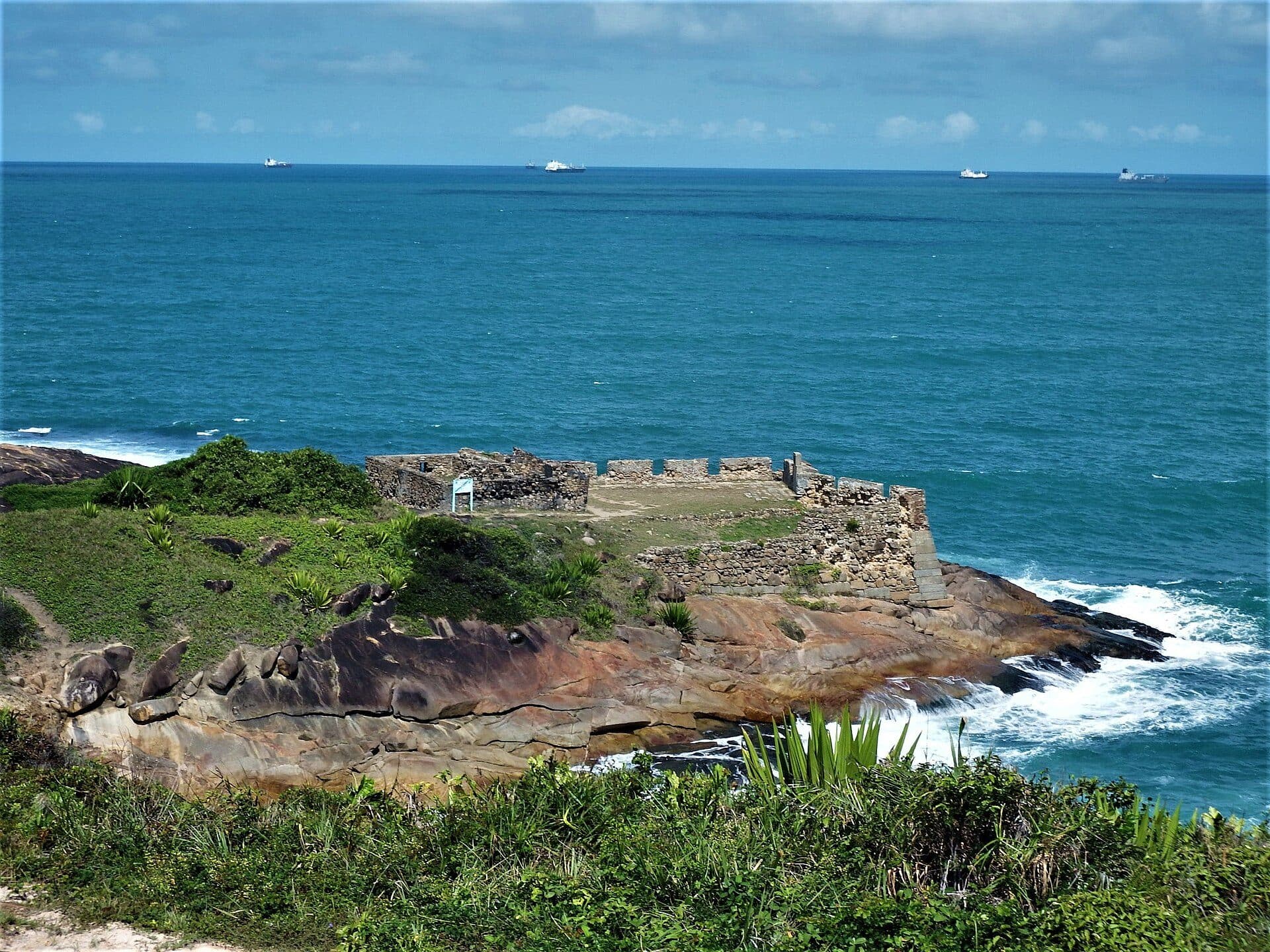 Vista do Forte Castelo do Mar em Cabo de Santo Agostinho, Pernambuco