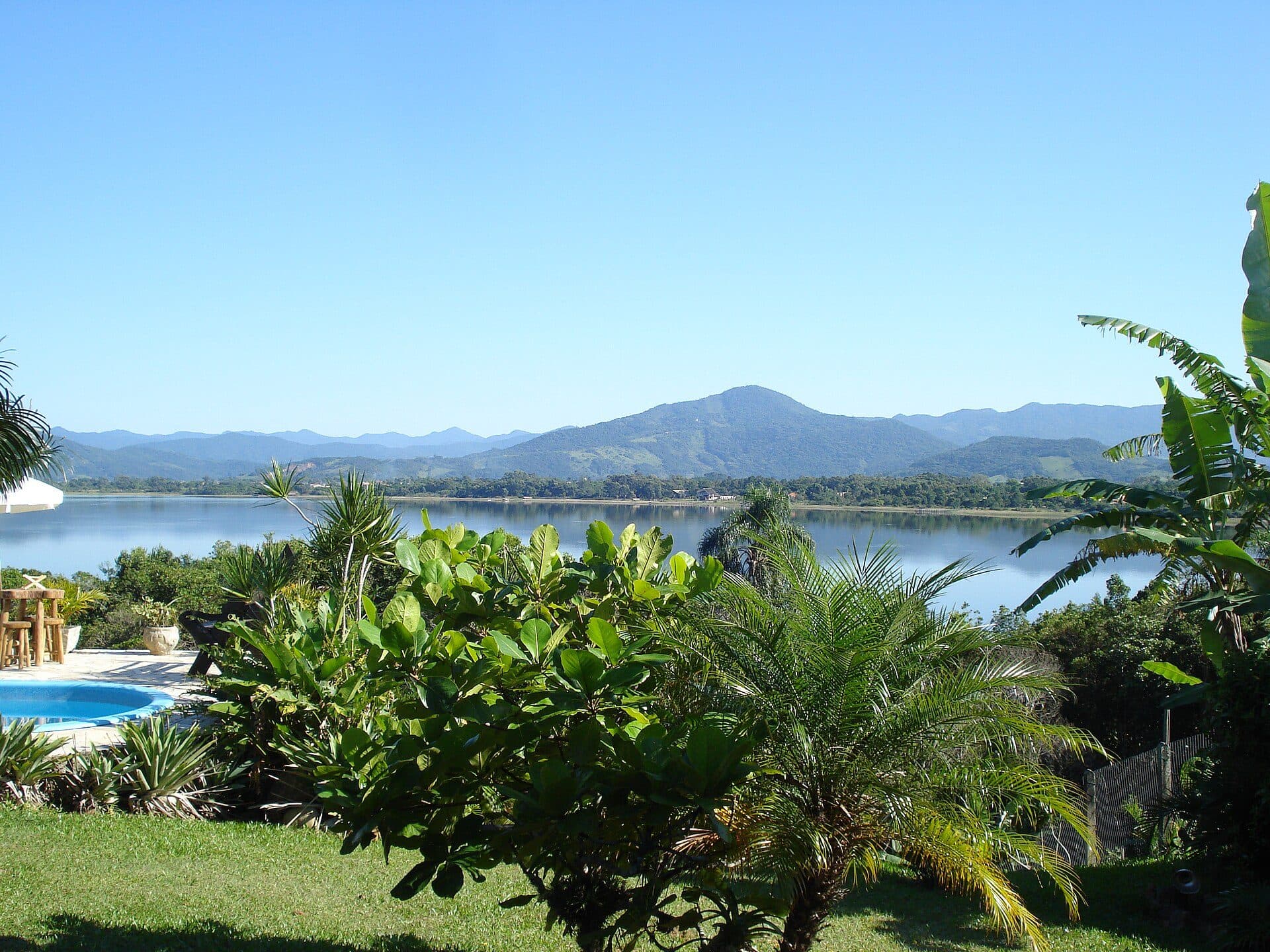 Vista panorâmica da Lagoa de Ibiraquera