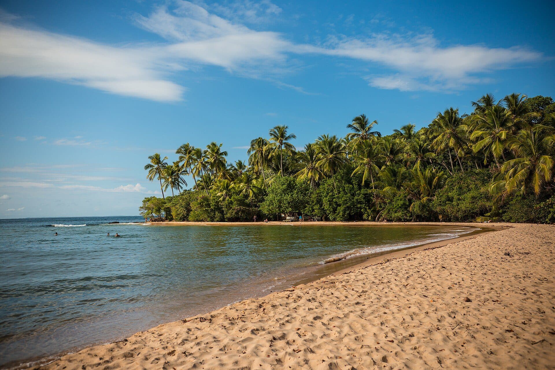 Praia da Ponta do Mutá em Maraú, no litoral da Bahia